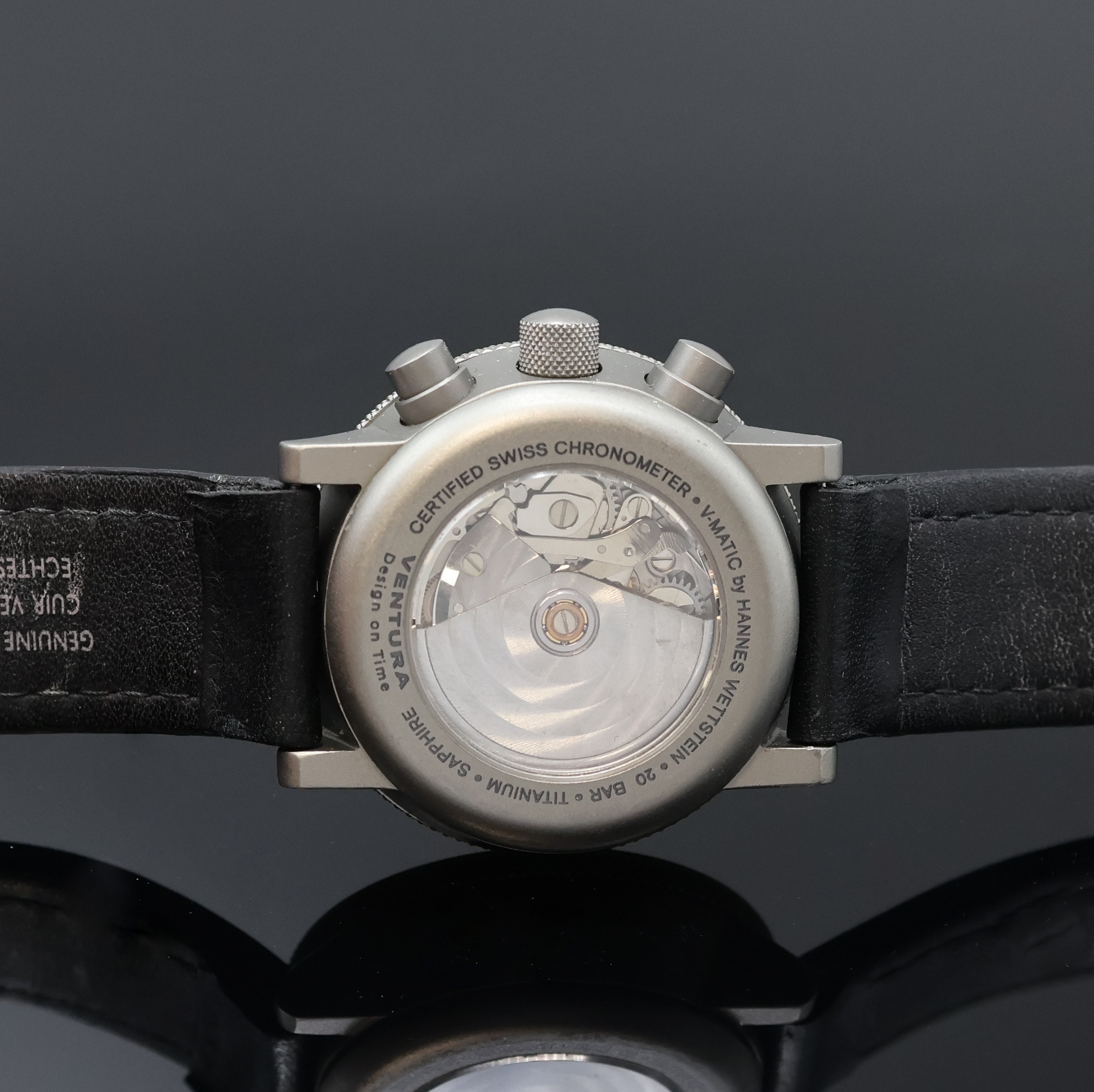 Detail c: VENTURA Armbandchronograph V-Matic Design Hannes Wettstein, Schweiz um 1995, Automatik, Chronometer in Titan beids. vergl., Boden aufgedr., Krone ...