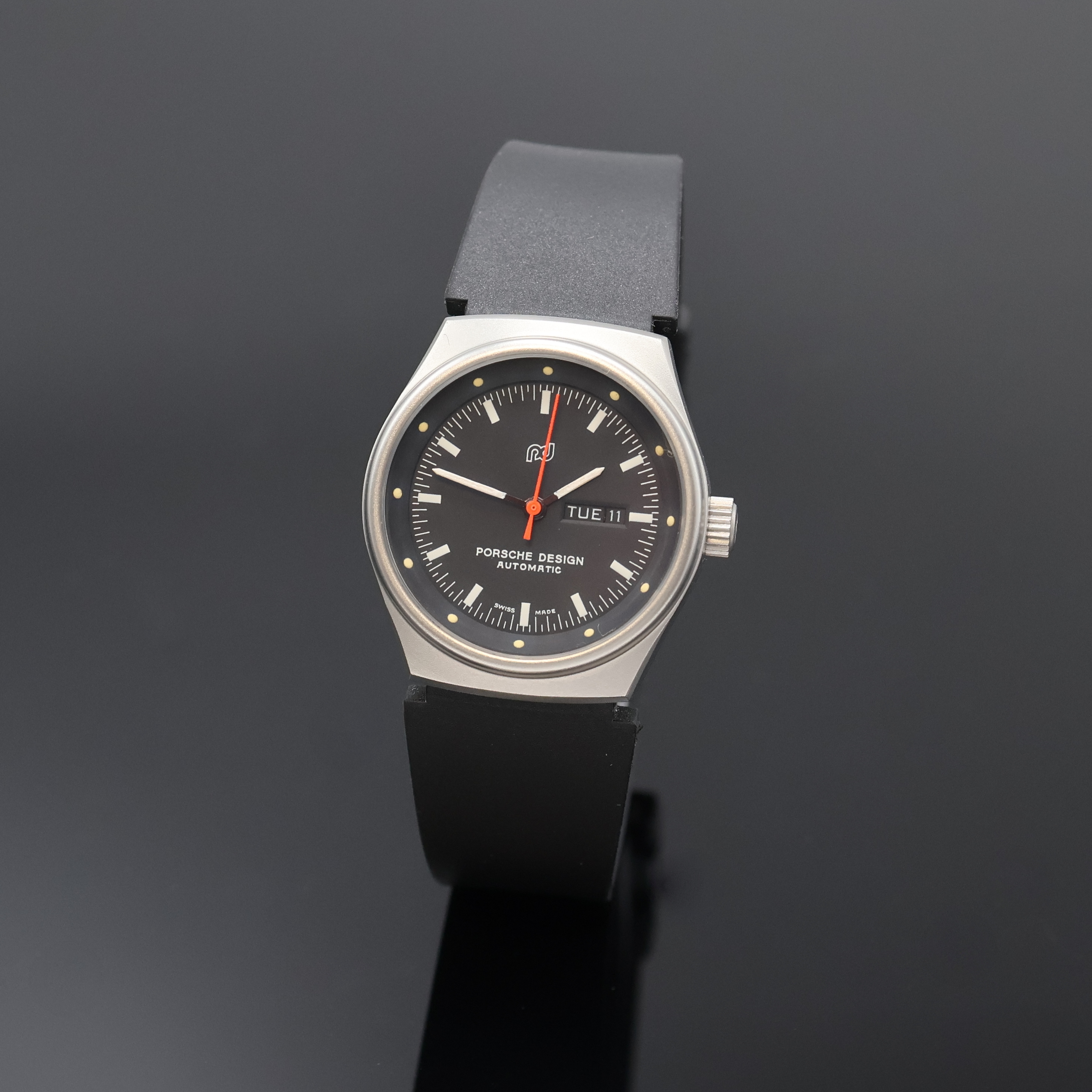 Image 27002255 - PORSCHE DESIGN Damenarmbanduhr Referenz 7050S, Schweiz um 1990, Automatik, matt. Geh., ...