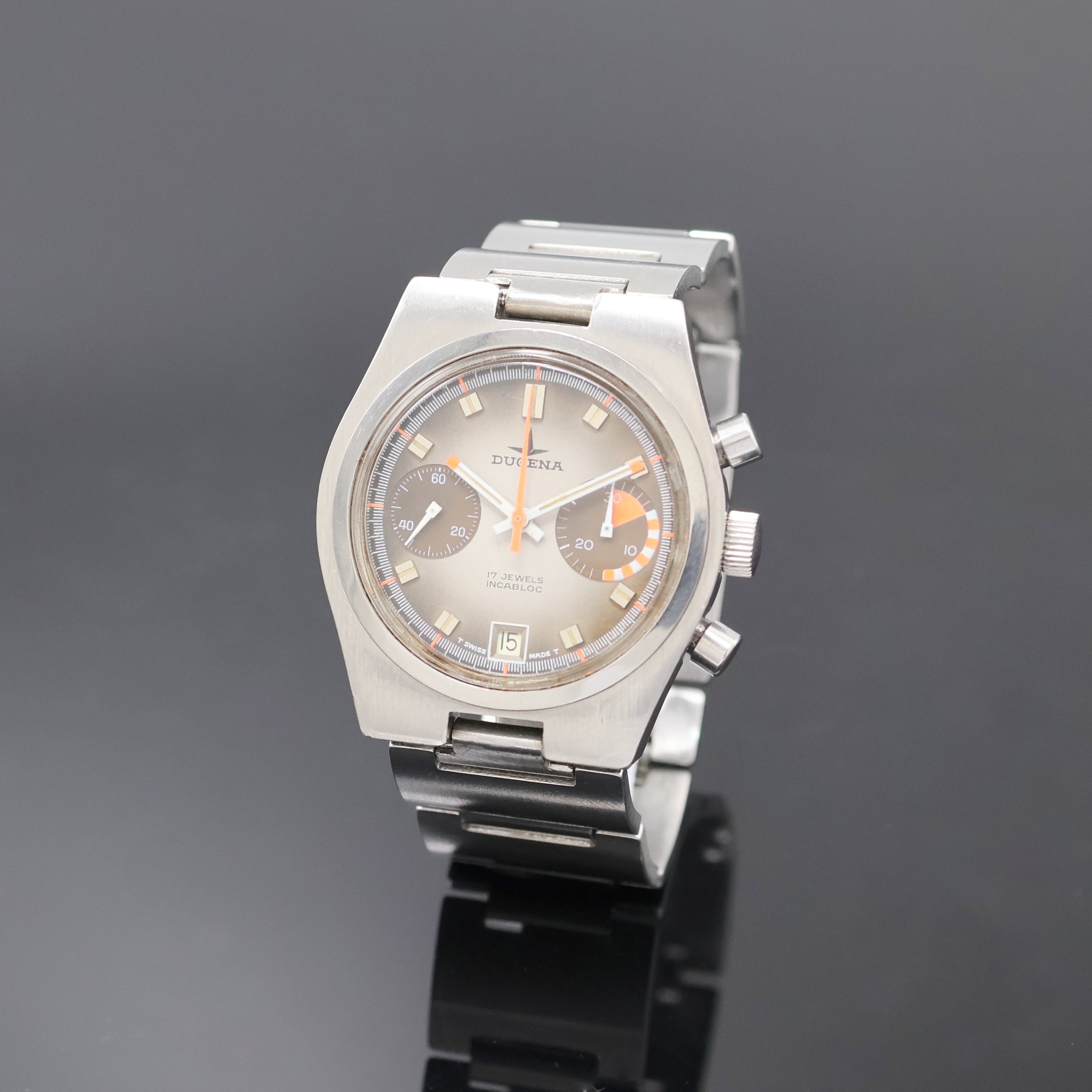 Image 27002296 - DUGENA Armbandchronograph Referenz 157, Schweiz um 1970, Handaufzug, Edelstahlgeh. inkl. ...