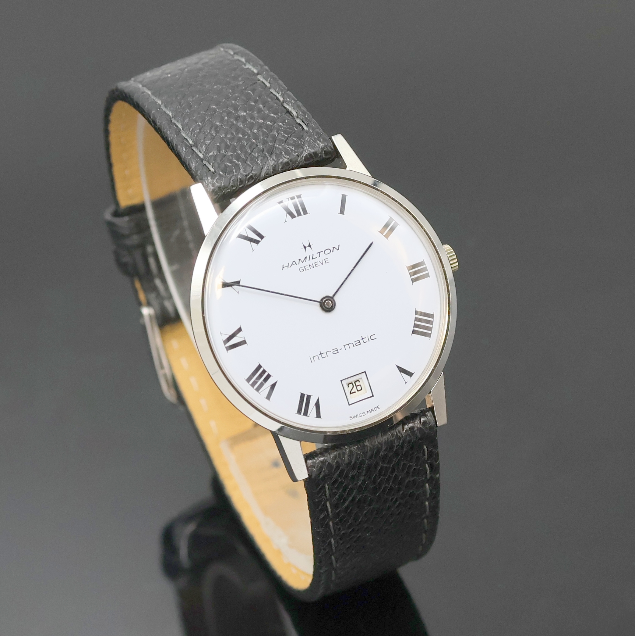 Detail b: HAMILTON Intra-Matic Armbanduhr Referenz 92006, Schweiz um 1965, Automatik, Edelstahlgeh., Boden aufgedr., weißes Zifferbl., röm. Zahlen, Datum b. ...