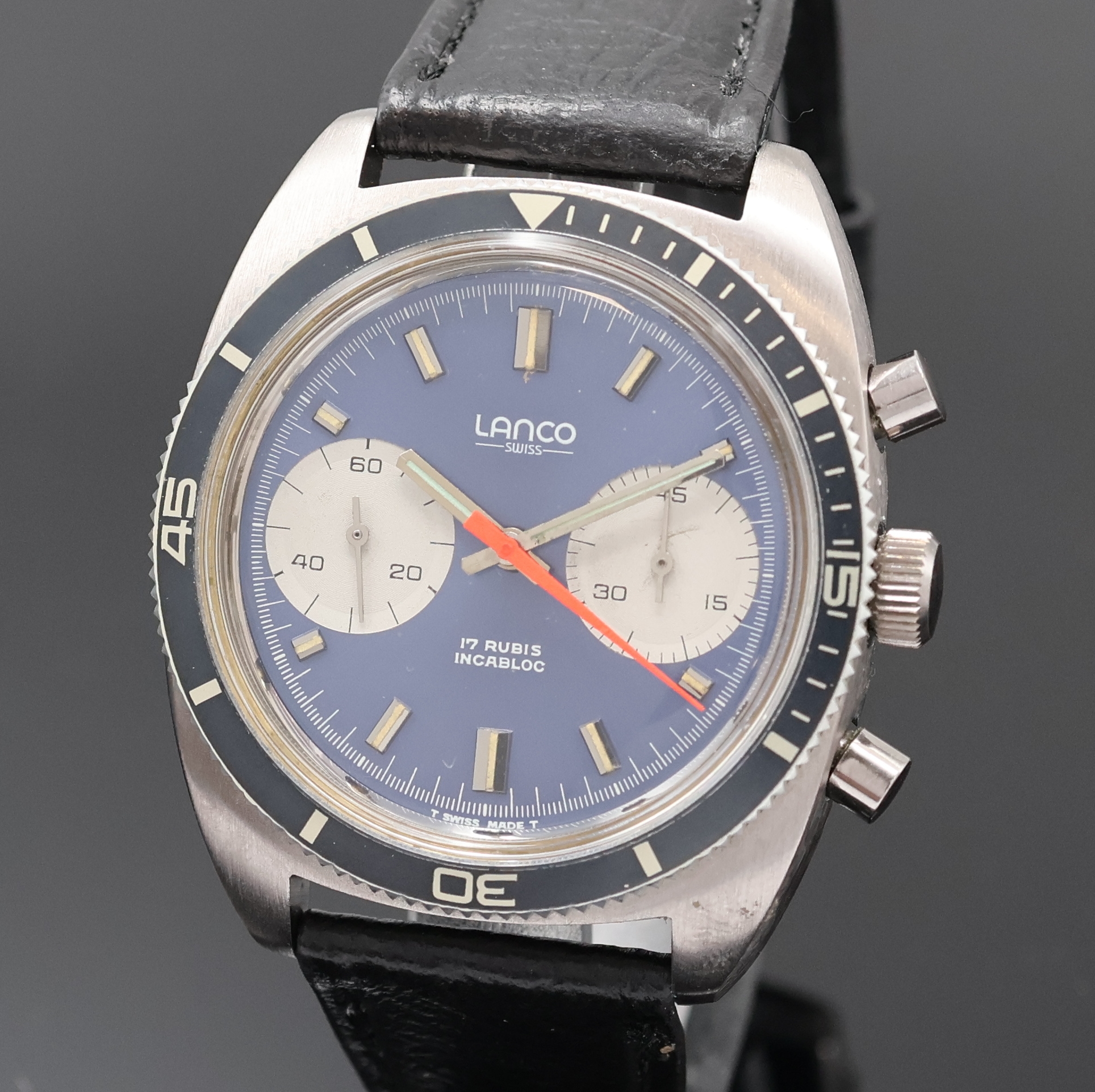 Detail a: LANCO verchromter Armbandchronograph, Schweiz um 1970, Handaufzug, Stahlboden verschr., Lünette m. 60er teil. beids. drehb., blaues Zifferbl. m. ...