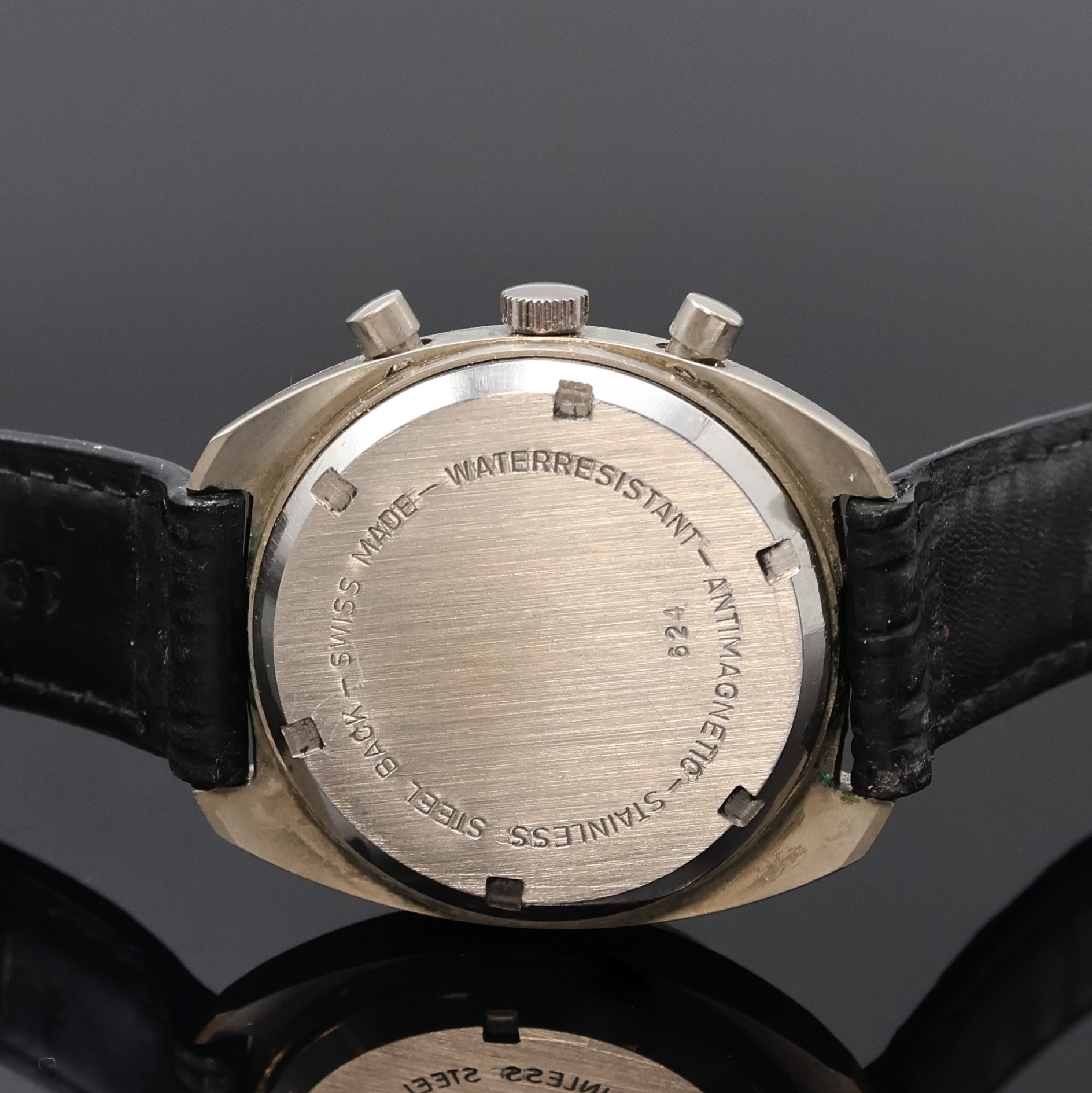 Detail c: PALLAS Para verchromter Armbandchronograph, Schweiz um 1975, Handaufzug, Stahlboden verschr., schwarzes Zifferbl. m. aufges. silb. Tritium-Ind., ...