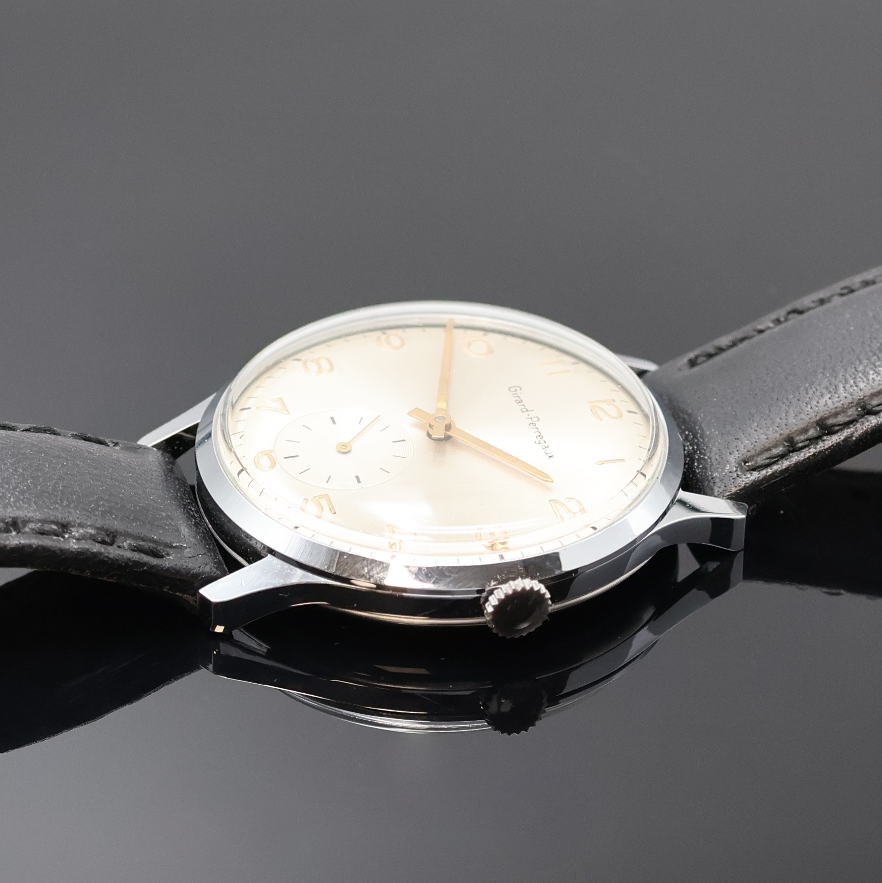 Detail b: GIRARD PERREGAUX Armbanduhr im neutralen Gehäuse, Schweiz um 1950, Handaufzug, neutr. Geh. beids. vergl., Boden aufgedr., silb. Zifferbl. rest., ...