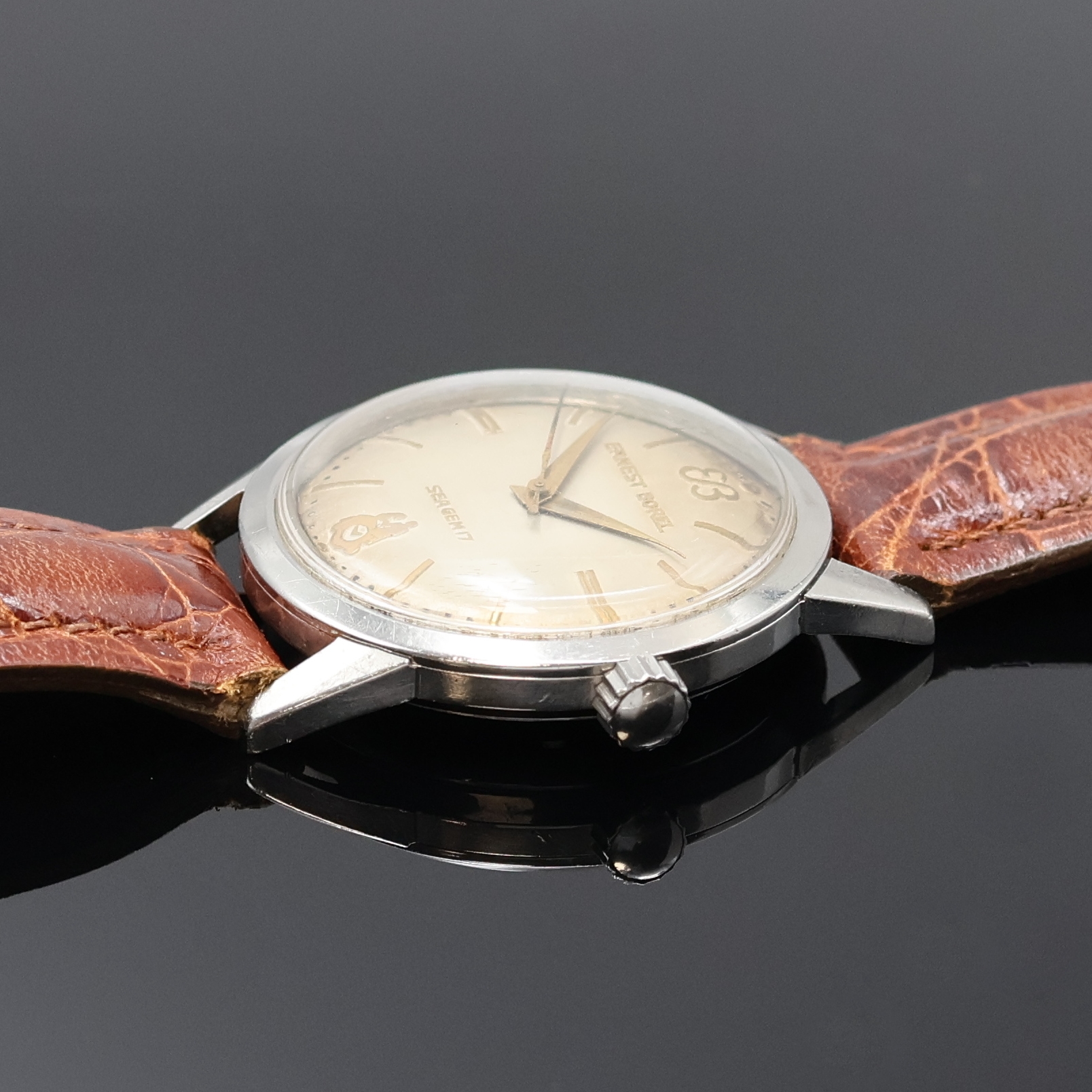 Detail g: ROYCE, BERGANA, ROYAL, DOXA und ERNEST BOREL 5 Armbanduhren, Schweiz um 1960-2000, Handaufzug u. Automatik, verchr./Stahl u. Titan, Böden verschr. ...