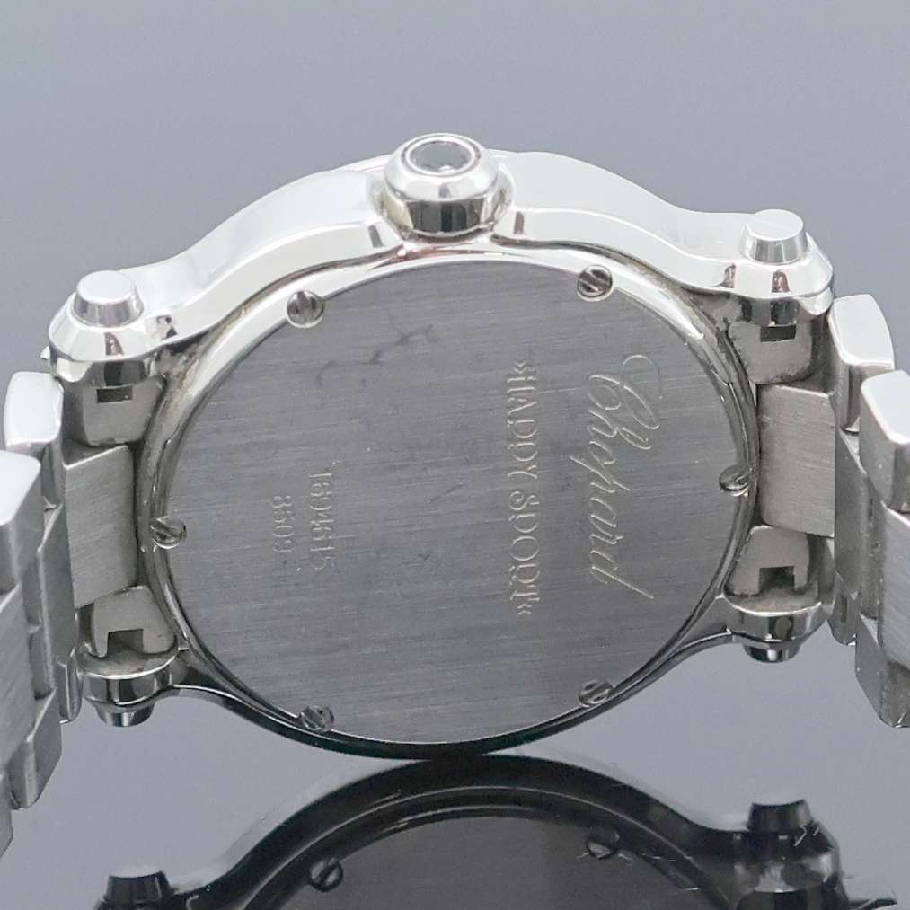 Detail e: CHOPARD Damenarmbanduhr Serie Happy Sport Referenz 8509, Schweiz um 2015, quarz, Edelstahlgeh. inkl. Gliederband m. dopp. Faltschl., Boden 6-fach ...