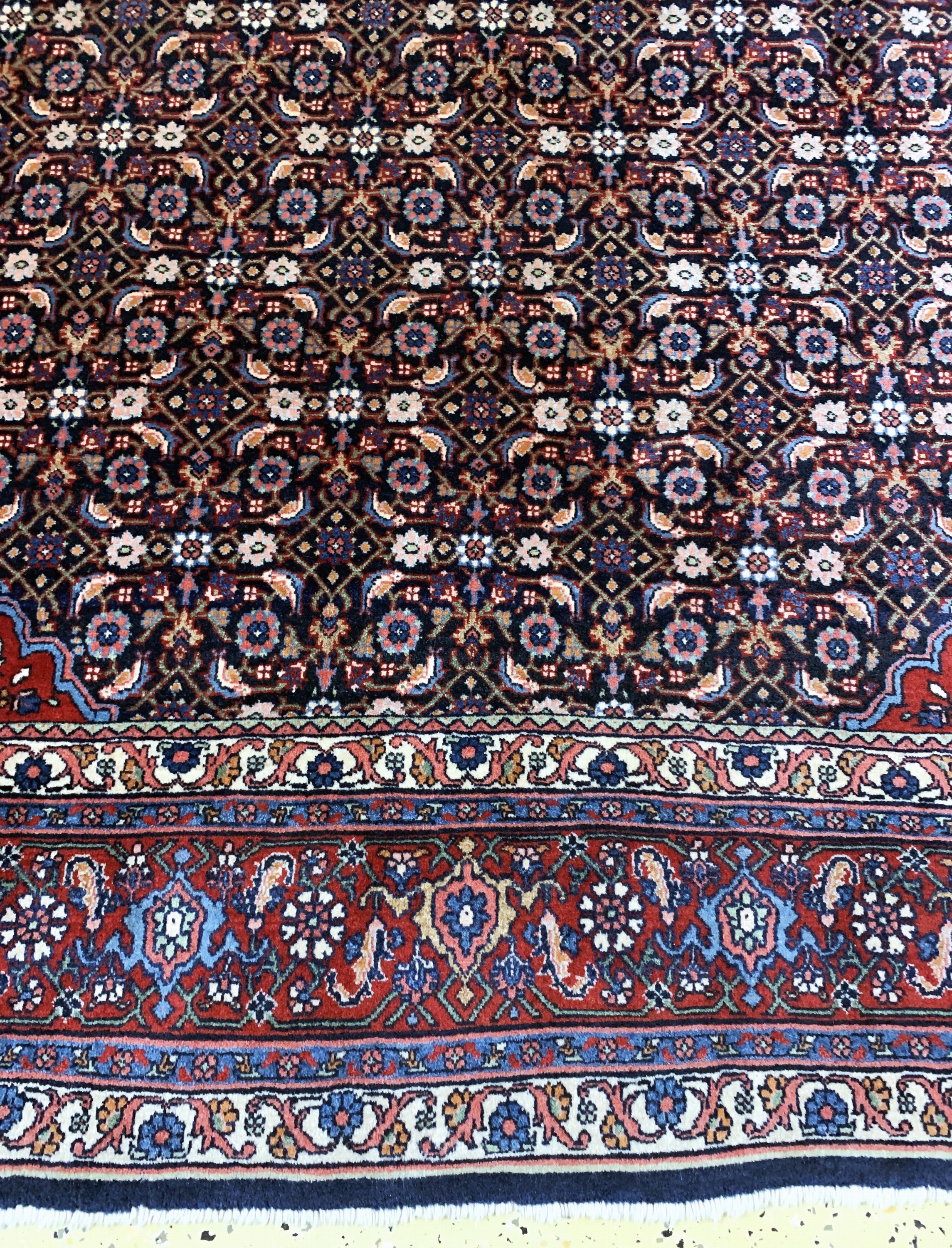 Detail b: Bidjar fein alt, Persien, Mitte 20.Jhd, Korkwolle auf Baumwolle, ca. 330 x 222 cm, EHZ: 2
