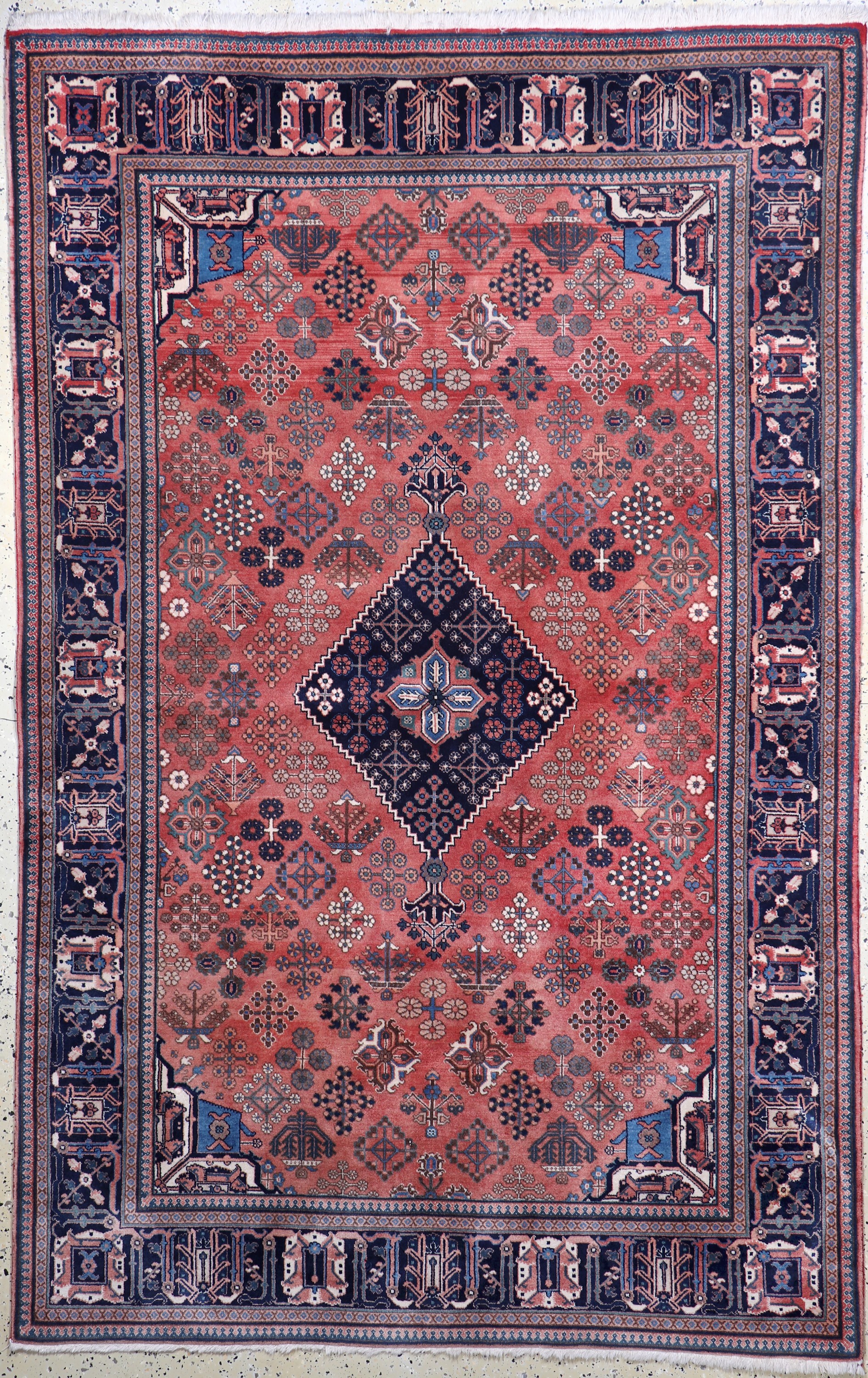 Meymeh fein, Persien, Ende 20.Jhd, Korkwolle auf Baumwolle, ca. 260 x 170 cm, verblasst, EHZ: 2