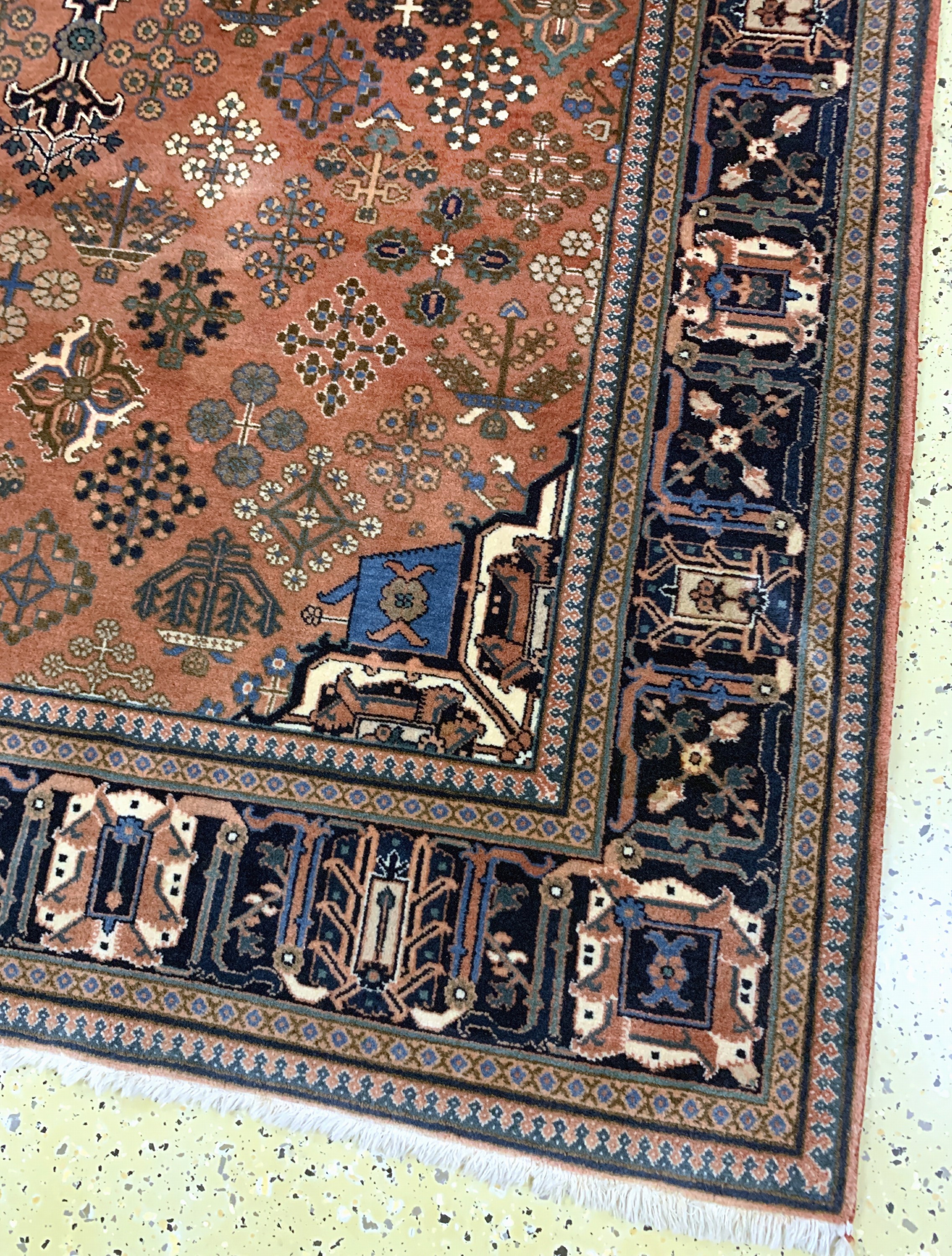 Detail a: Meymeh fein, Persien, Ende 20.Jhd, Korkwolle auf Baumwolle, ca. 260 x 170 cm, verblasst, EHZ: 2