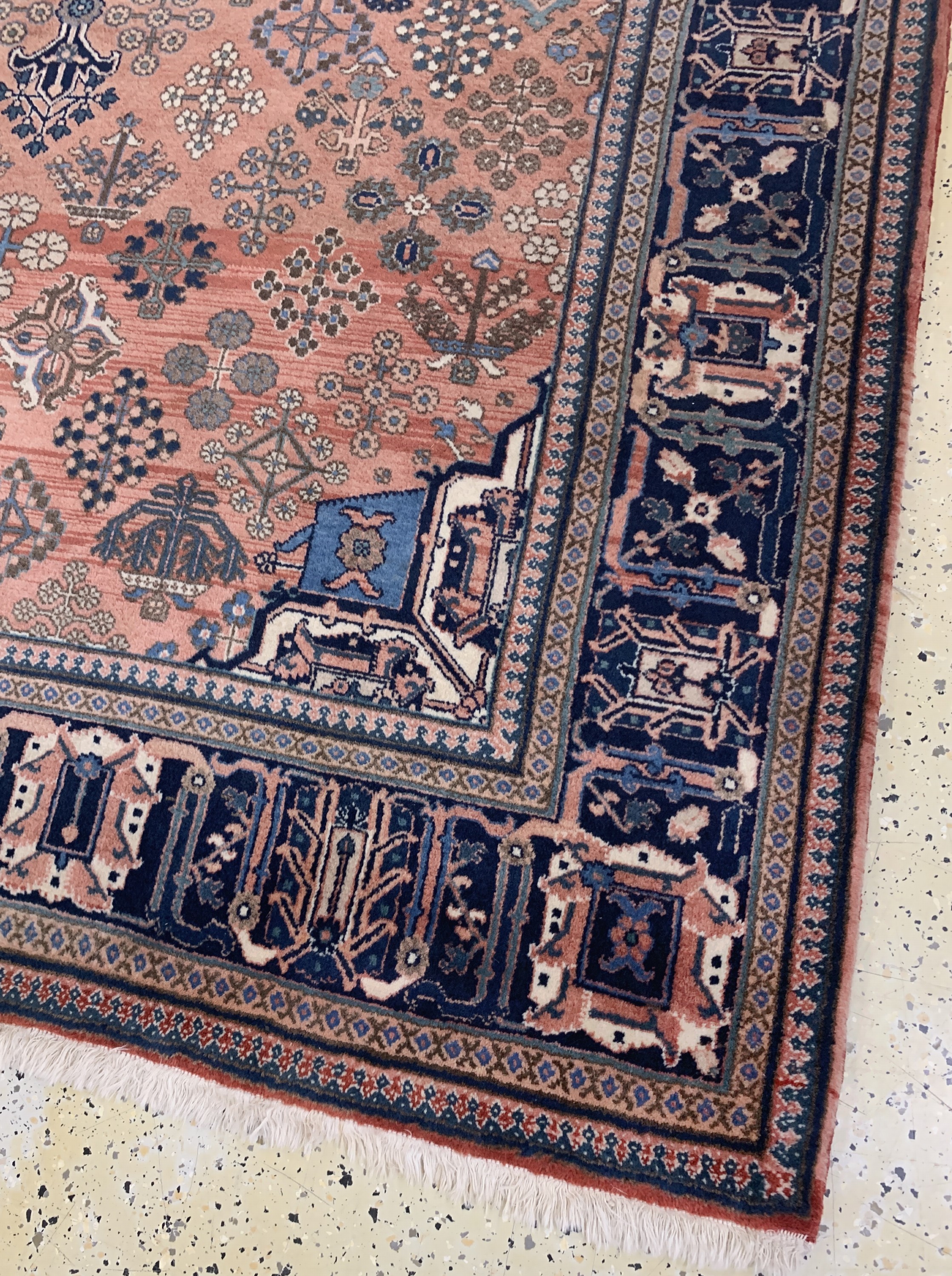 Detail d: Meymeh fein, Persien, Ende 20.Jhd, Korkwolle auf Baumwolle, ca. 260 x 170 cm, verblasst, EHZ: 2