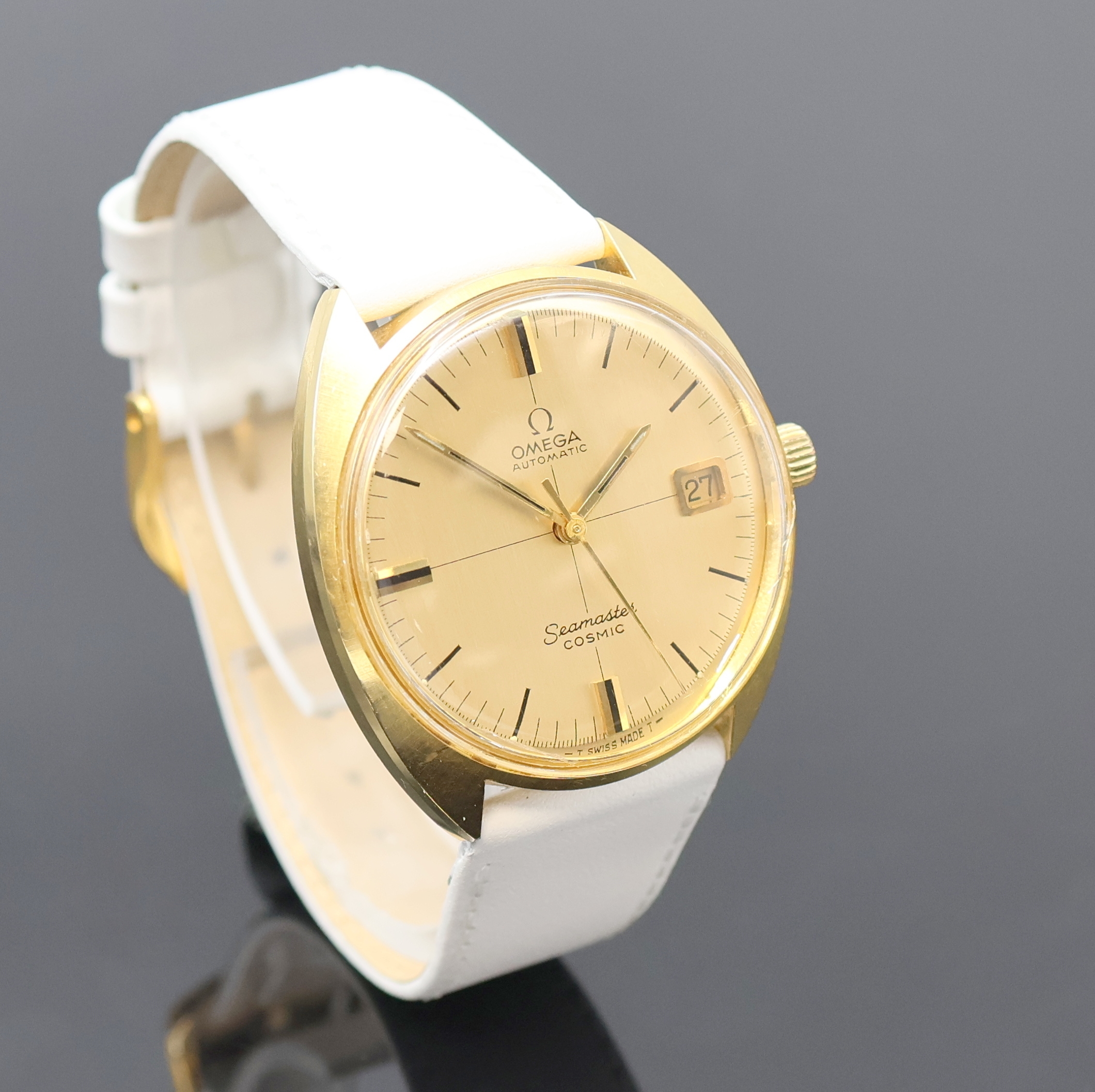 Detail b: OMEGA Herrenarmbanduhr Seamaster Cosmic in GG 750/000, Schweiz um 1968, Automatik, Einschalengeh., gold. Fadenkreuz-Zifferbl. m. 3 aufges. Indizes ...