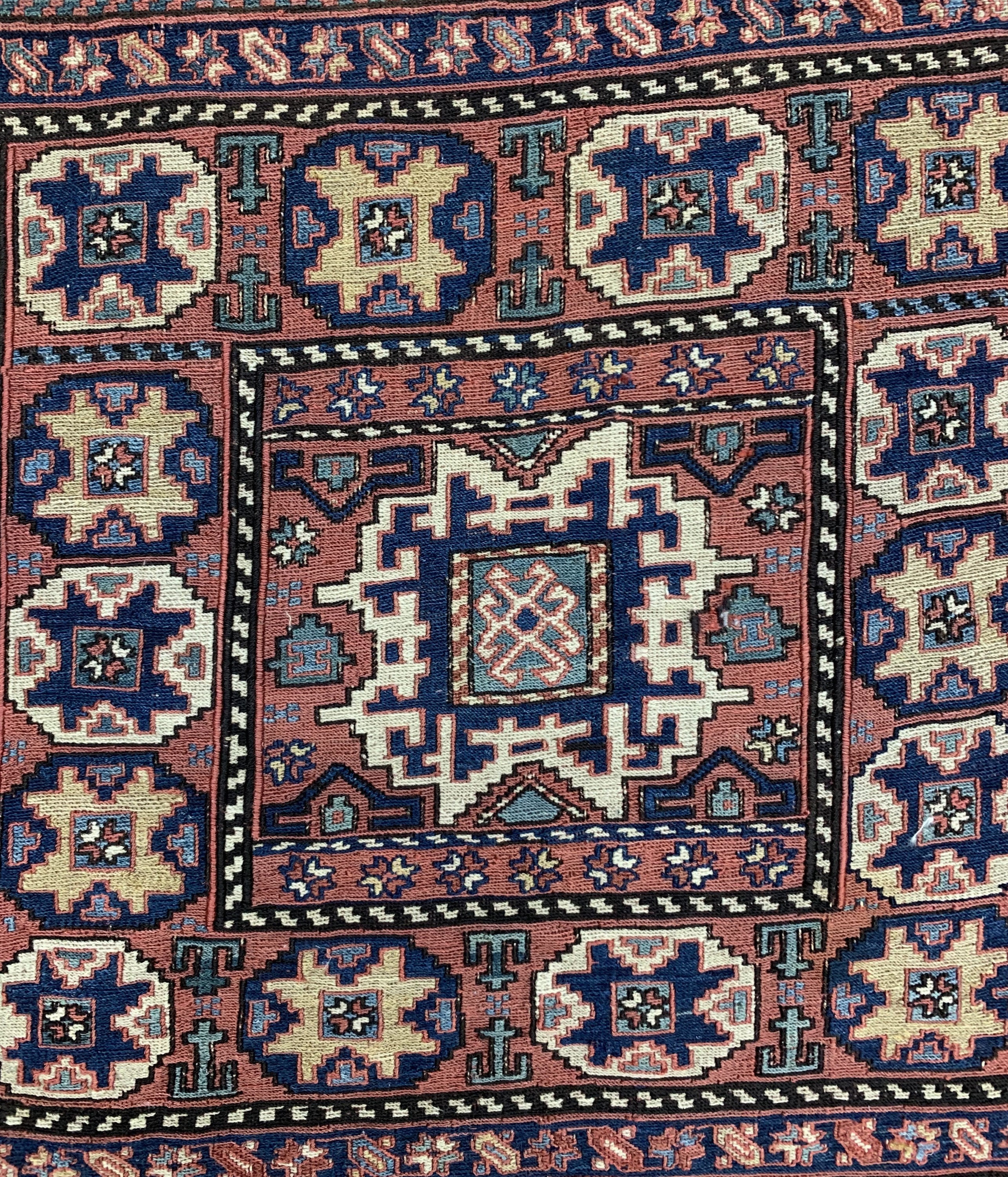 Detail a: Shahsawan Taschenfront, Persien, 19.Jhd, Wolle auf Wolle, ca. 59 x 66 cm, EHZ: 2