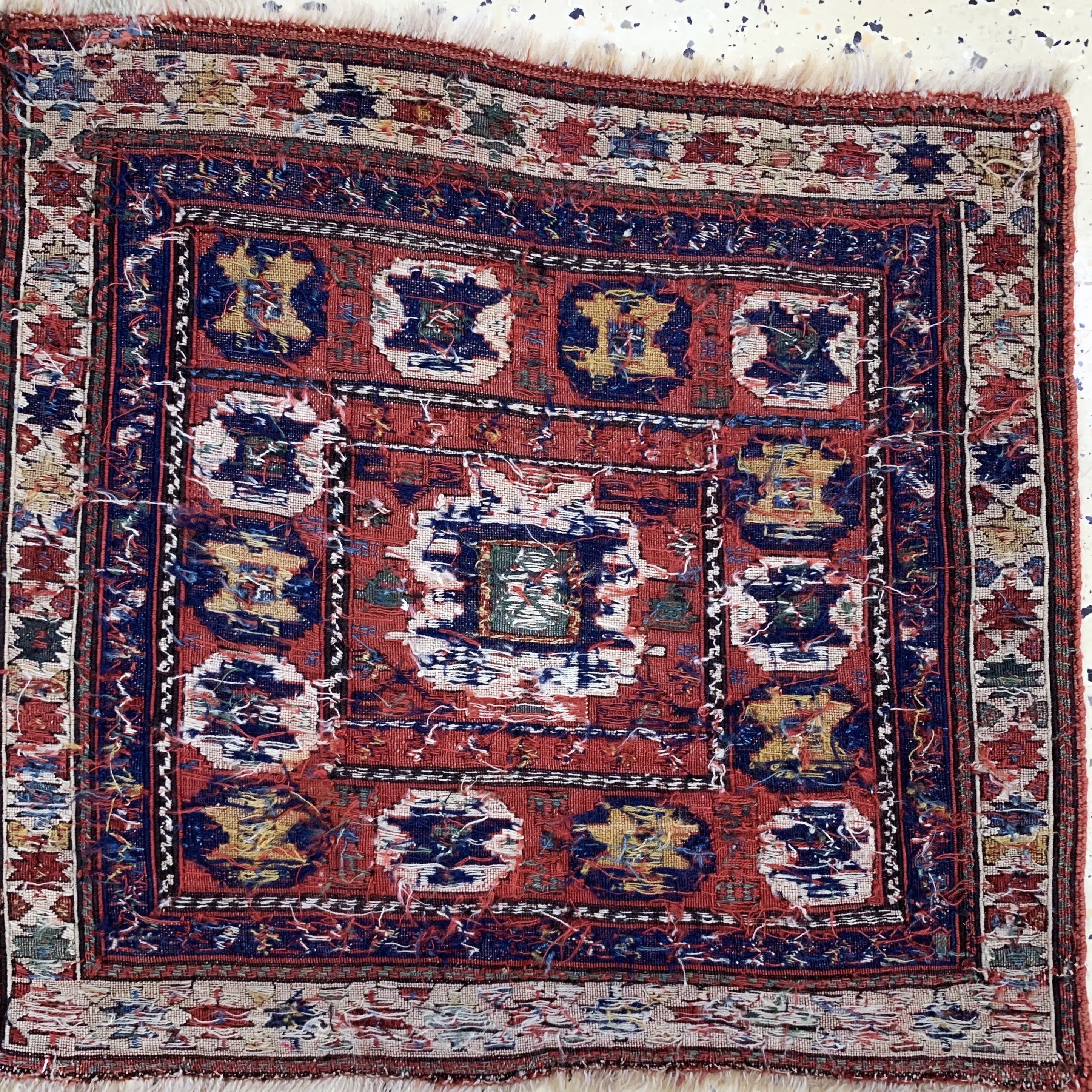Detail b: Shahsawan Taschenfront, Persien, 19.Jhd, Wolle auf Wolle, ca. 59 x 66 cm, EHZ: 2