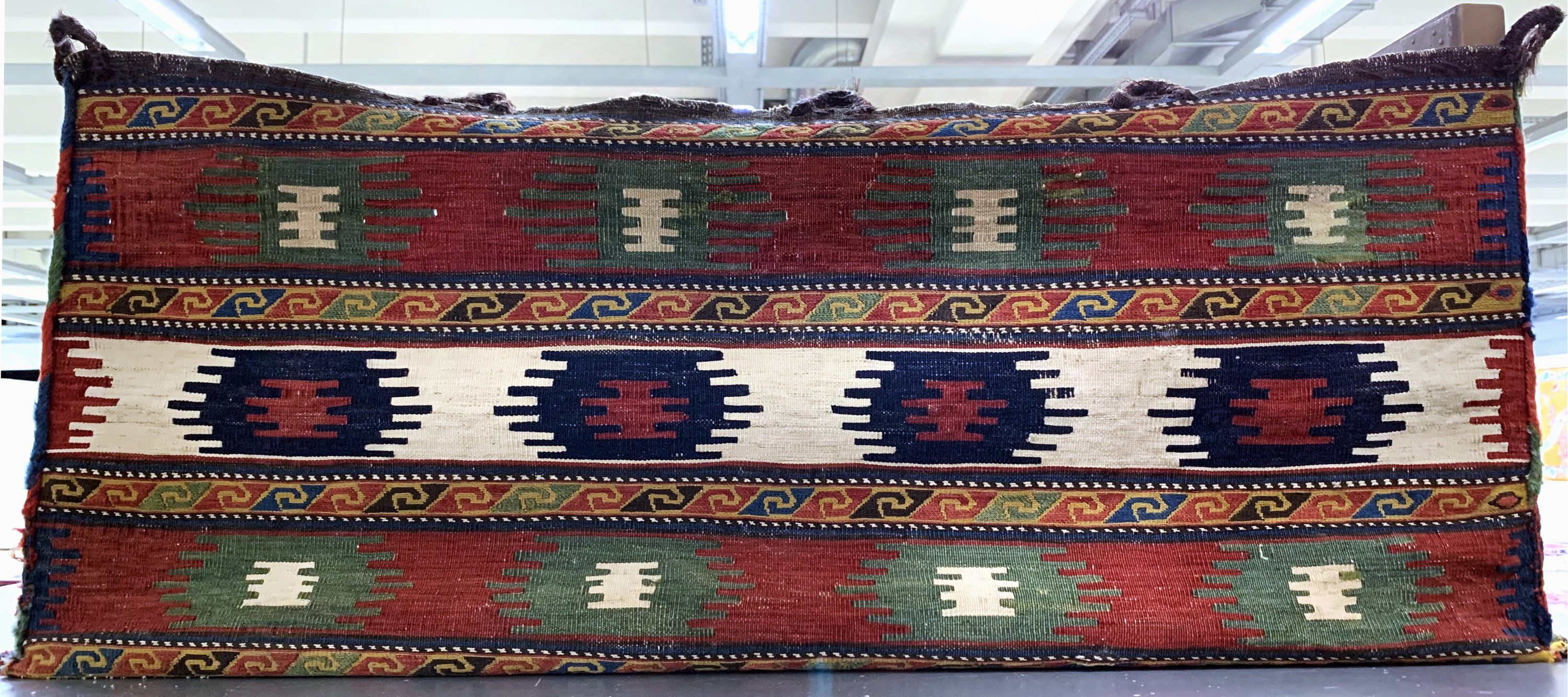 Komplette Mafrasch antik, Kaukasus, 19.Jhd,Wolle auf Wolle, ca. 103 x 49 x 49 cm, EHZ: 2