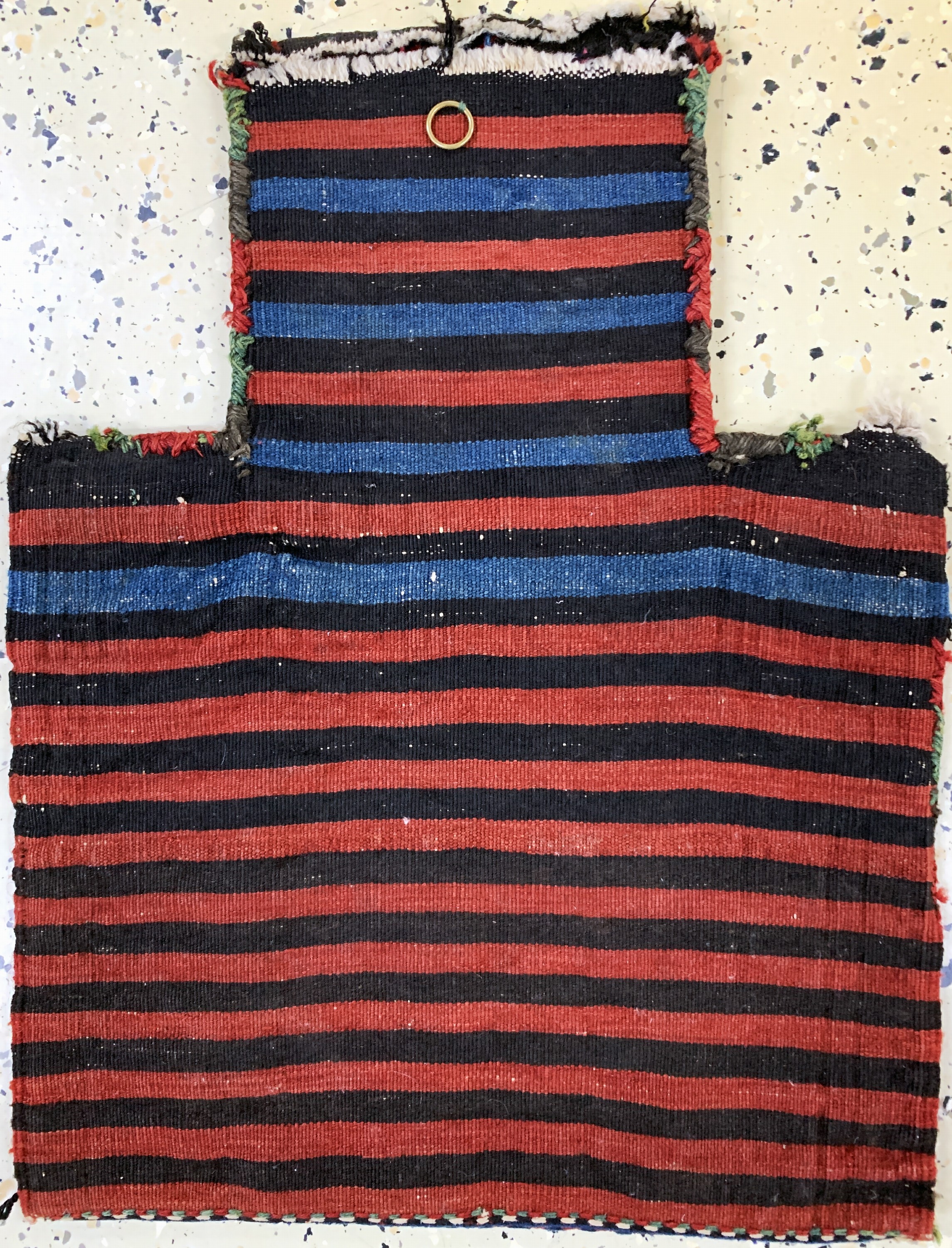 Detail c: Salztasche antik, Kaukasus, um 1900, Wolle auf Wolle, ca. 57 x 44 cm, EHZ: 2