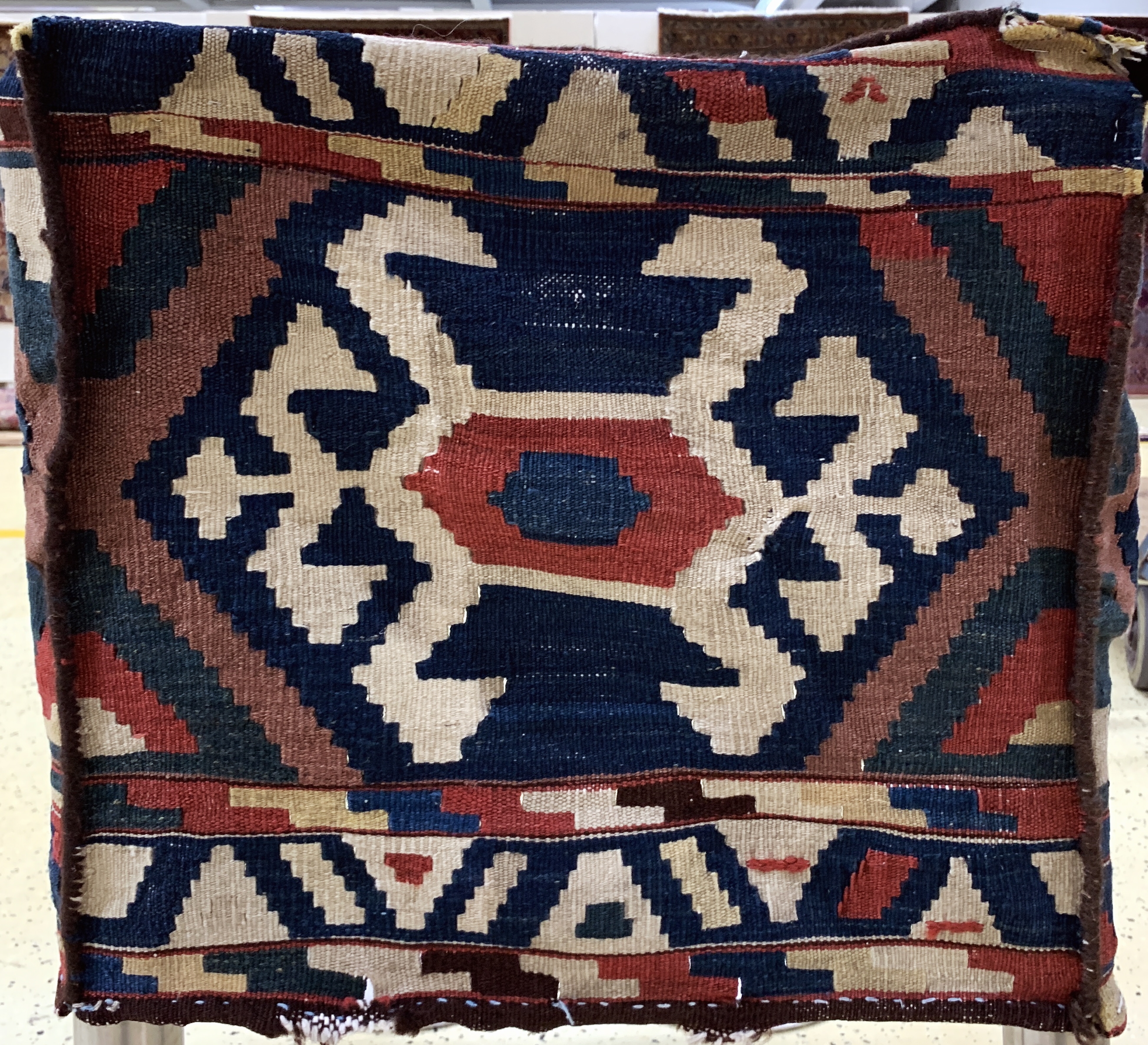 Detail c: Shahsawan Kelim Mafrasch, Persien, um 1900,Wolle auf Wolle, ca. 98 x 50 45 cm, EHZ: 3