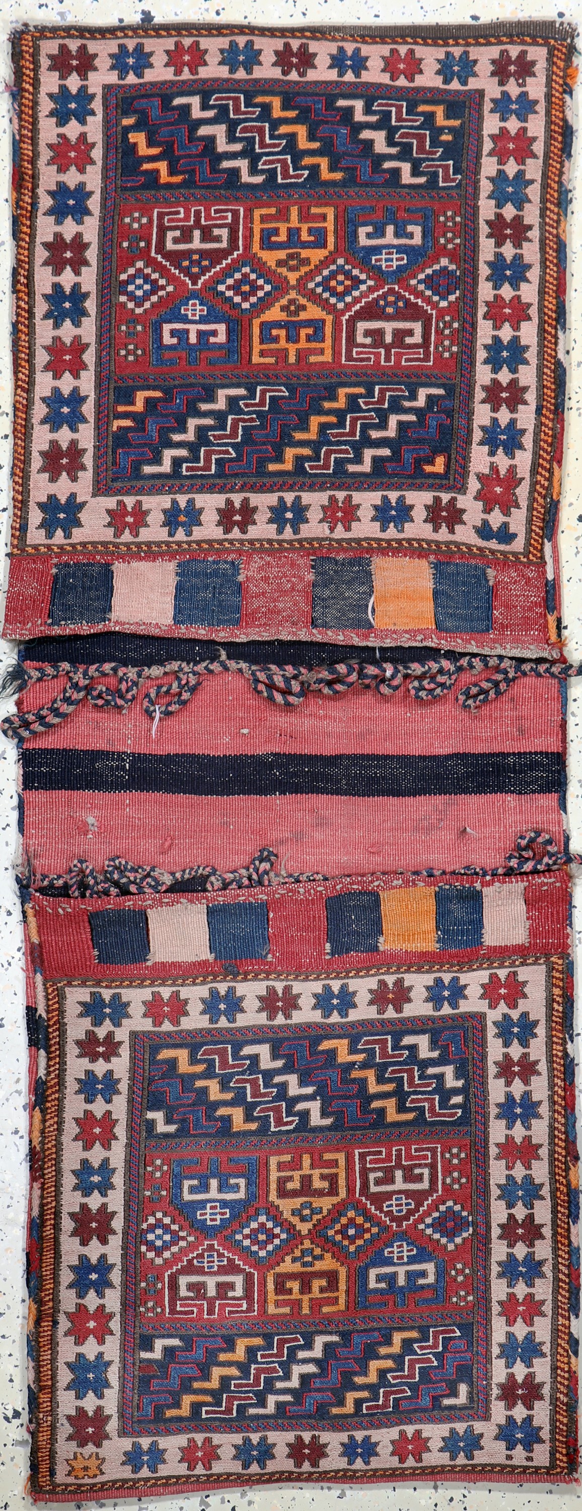 Image 27004085 - Sileh Doppelttasche antik, Kaukasus, um 1900, Wolle auf Wolle, ca. 157 x 60 cm, EHZ: 3