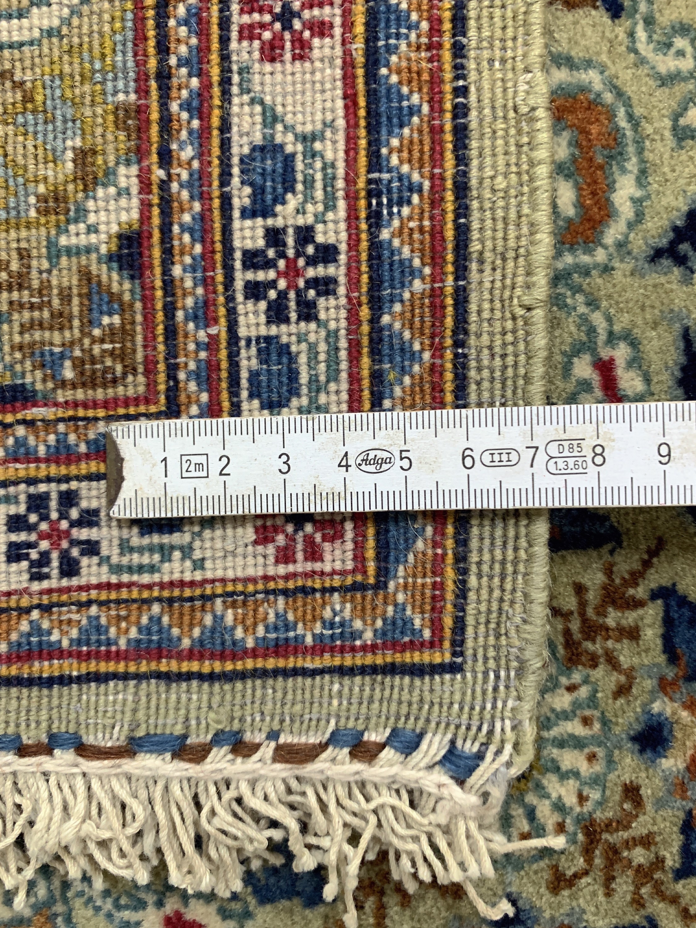 Detail e: Keschan alt, Persien, Mitte 20.Jhd, Wolle auf Baumwolle, ca. 210 x 138 cm, EHZ: 2(kleine Restaurierungen)