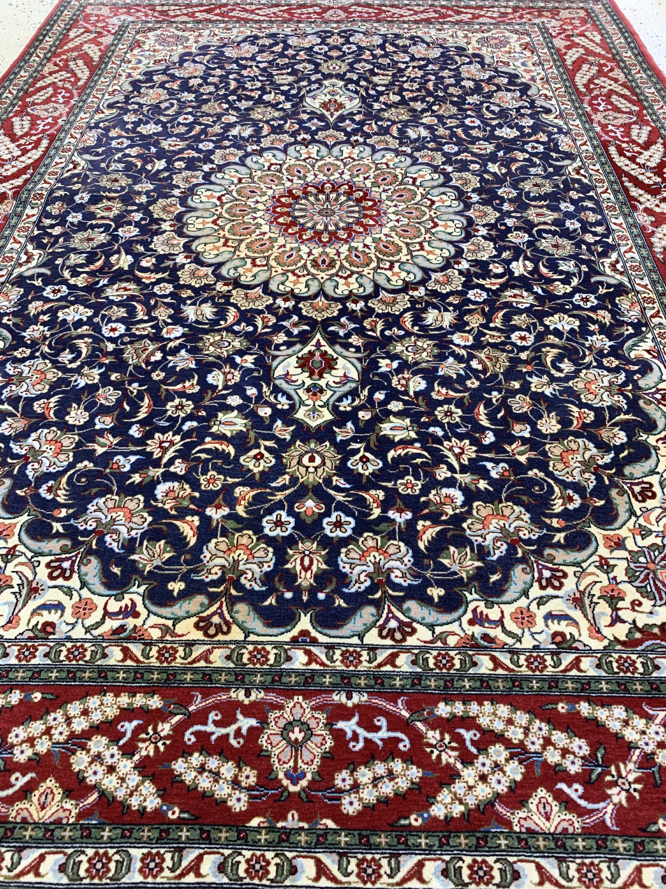 Detail d: Saveh Kork fein Persien, signiert"Rakhshani", Mitte 20.Jhd, Korkwolle auf Baumwolle, ca. 201 x 143 cm, EHZ: 2