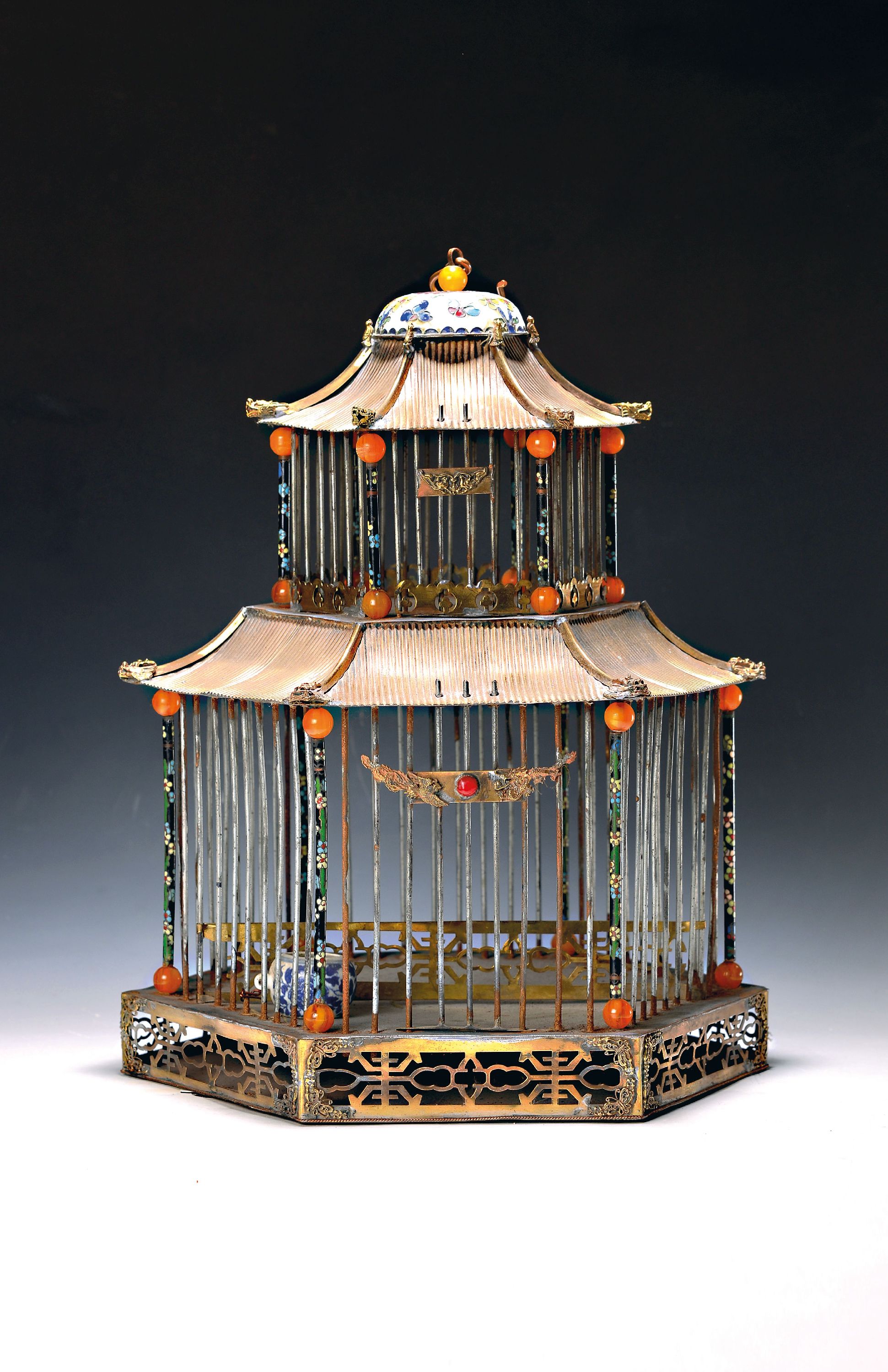 Image 27004719 - Vogelkäfig in Form einer doppelten Pagode, China, um 1900, Messing, Eckstäbe und ...