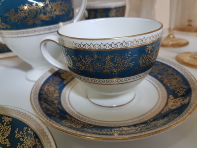 27005174f - Kaffeeservice, Wedgwood, England, Dekor Columbia blue & gold, Porzellan, für 6 ...