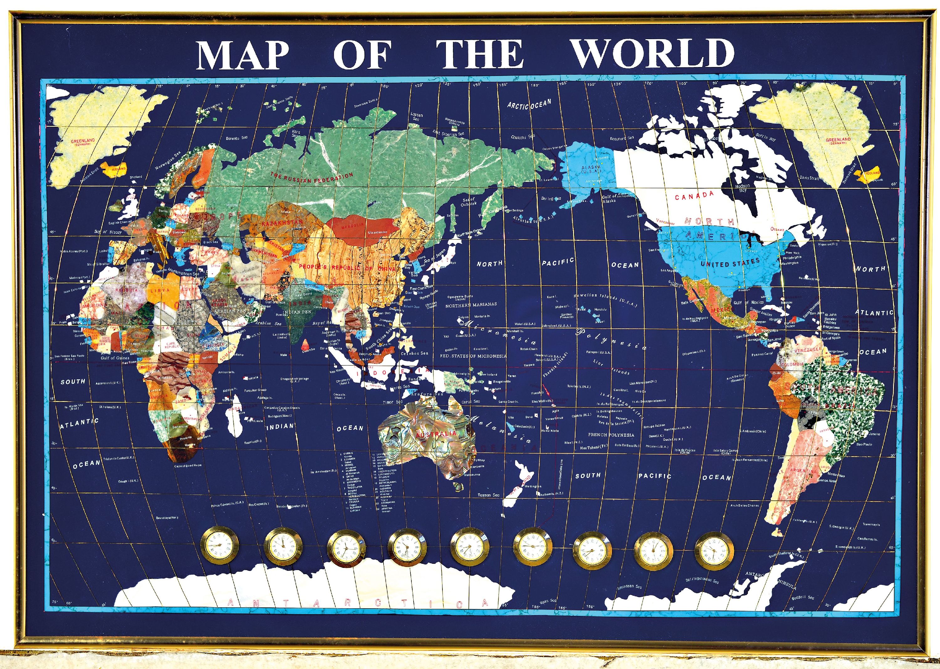 Image 27005329 - Weltzeituhr aus Halbedelsteinen, Weltkarte aus blauem Lack mit eingelegten ...