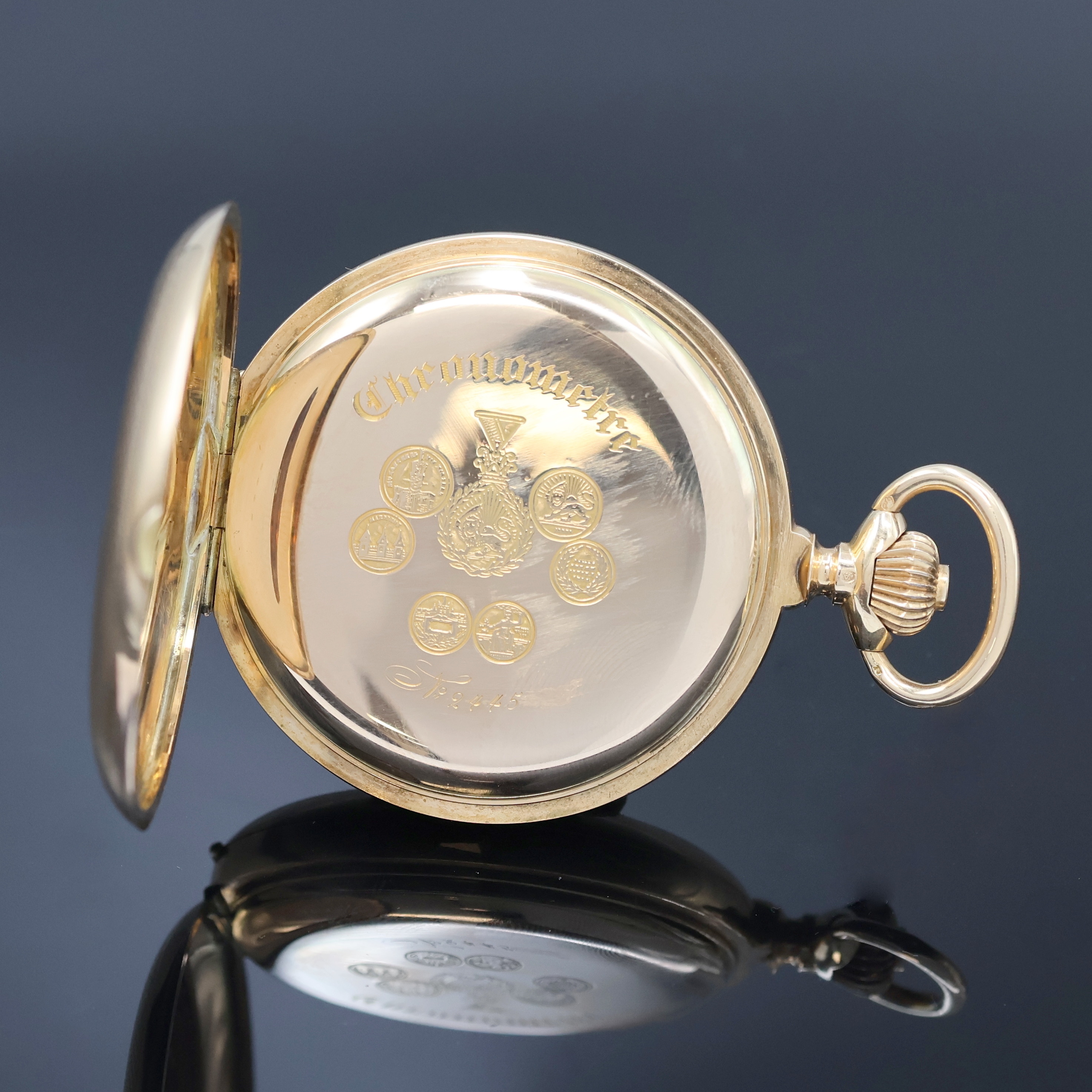 Detail d: CHRONOMETRE große und schwere Herrensavonette mit Chronometerhemmung in RoseG 585/000, Schweiz um 1900, guill. 3-Deckel Goldgeh. m. à-goutte ...