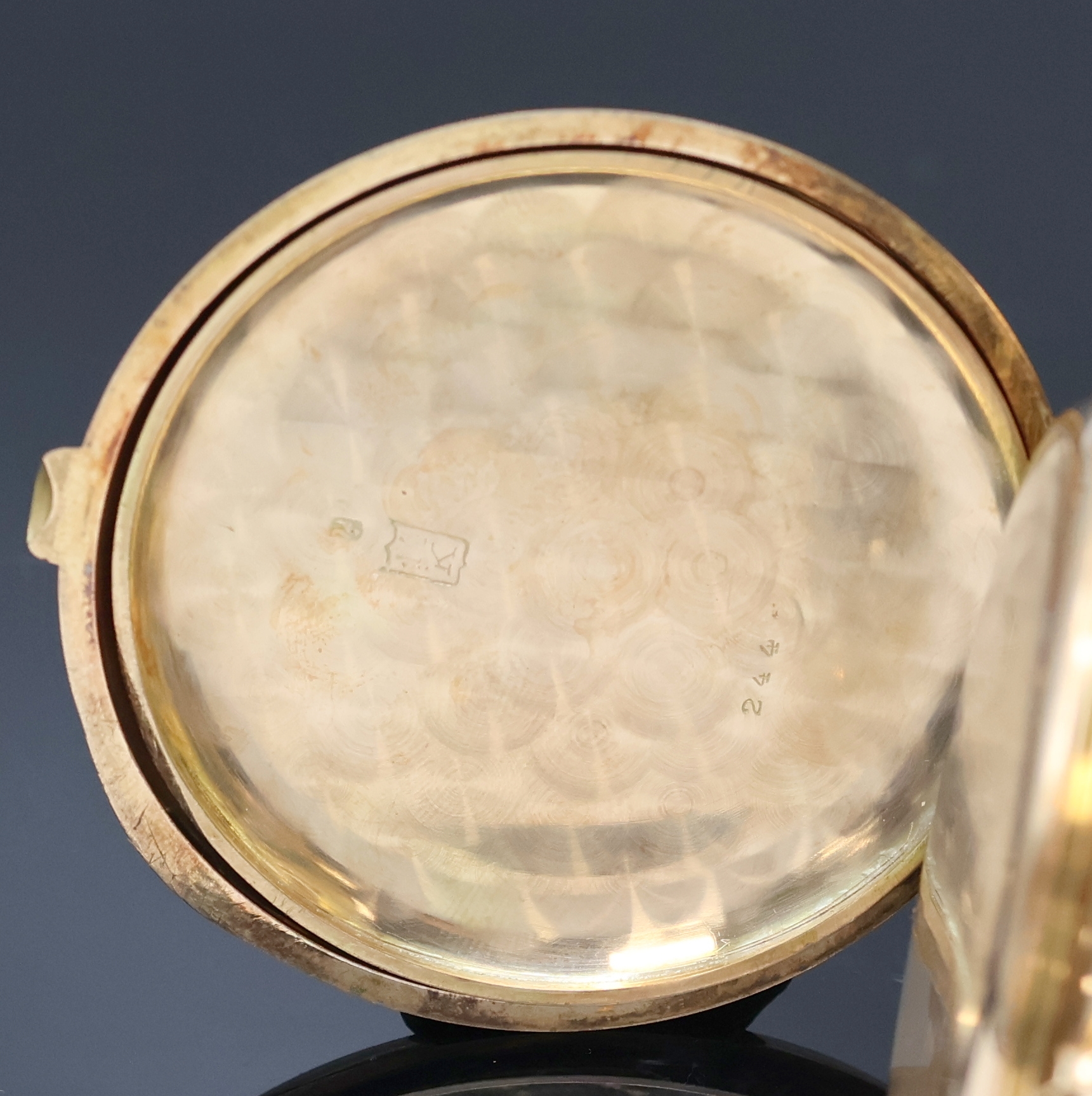Detail f: CHRONOMETRE große und schwere Herrensavonette mit Chronometerhemmung in RoseG 585/000, Schweiz um 1900, guill. 3-Deckel Goldgeh. m. à-goutte ...