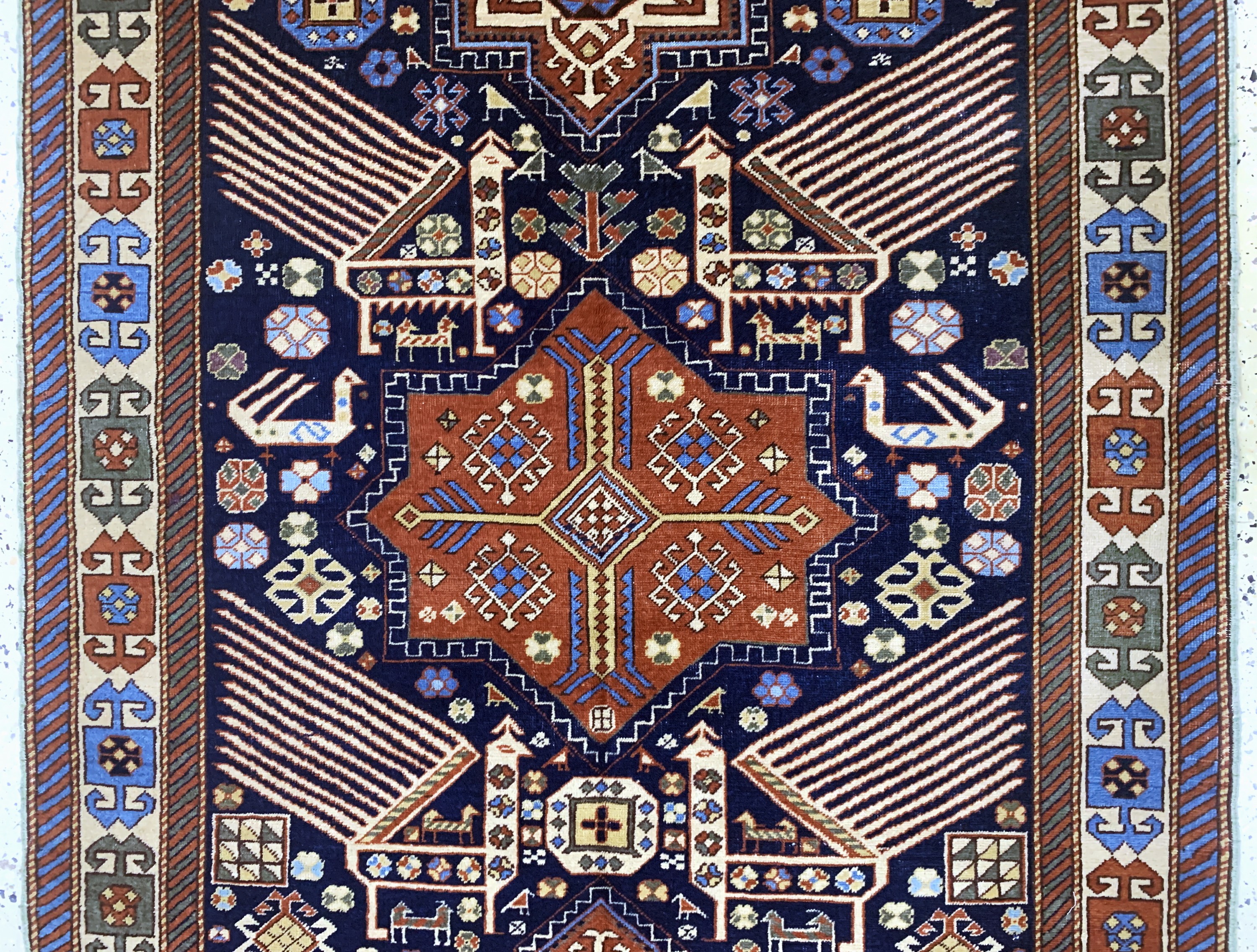 Detail b: "Akstafa"Kazak alt, Kaukasus, Anfang 20.Jhd, Wolle auf Wolle, ca. 225 x 125 cm, EHZ: 2-3