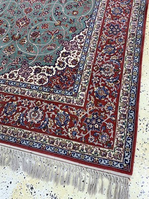 27005317d - Esfahan fein(14 Kheft), Persien, Mitte 20.Jhd, Korkwolle mit und auf Seide, ca. 220 ...