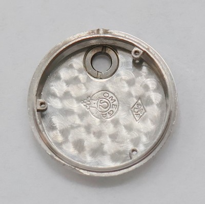 27005346f - OMEGA seltene diamantbes. Backwinder-Damenuhr in WG 750/000 mit original Box und Papier, ...