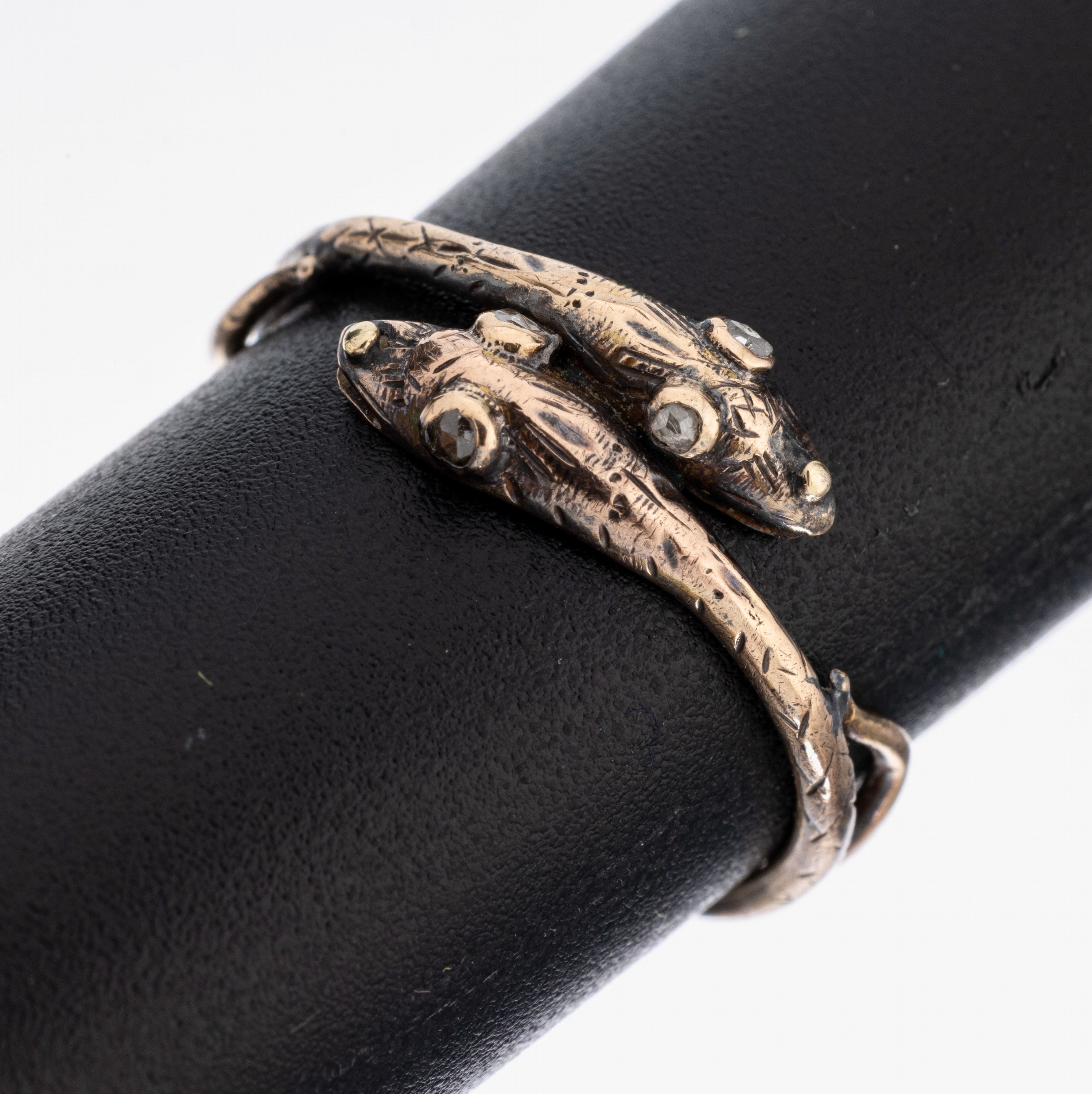 Image 27005603 - 14 kt Gold Diamant-Ring, um 1840-60, RG 585/000, 2 gegenläufige Schlangen, Augen mit ...