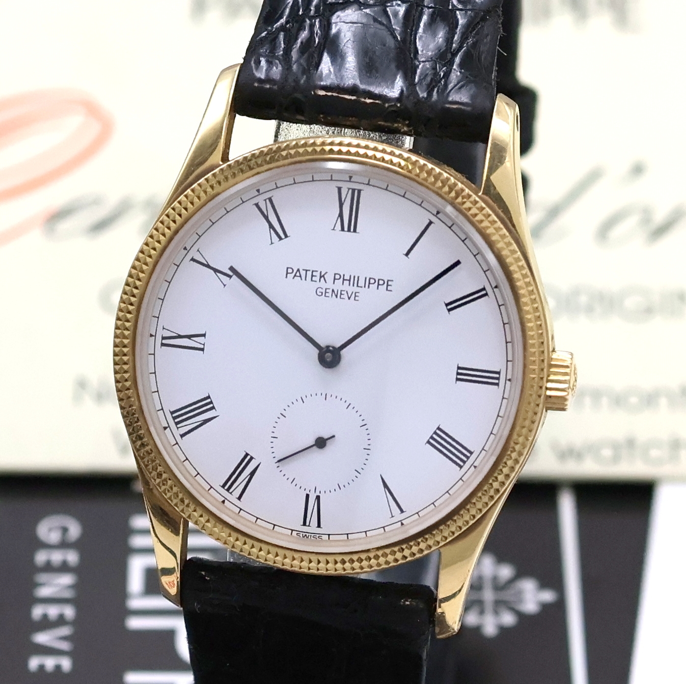 Detail a: PATEK PHILIPPE Armbanduhr Serie Calatrava in GG 750/000 Referenz 3796 D, Handaufzug, Boden aufgedr., orig. Lederband m. orig. GG 750/000 Dornschl., ...