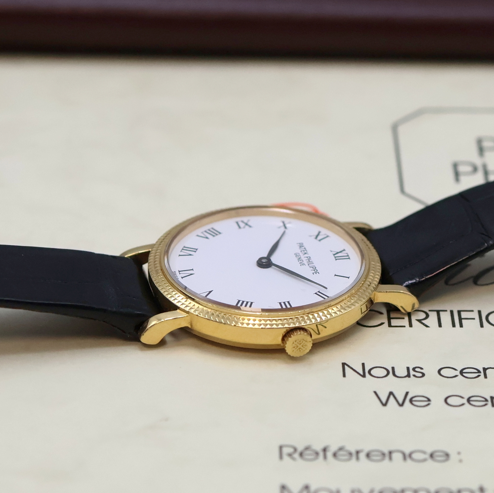 Detail c: PATEK PHILIPPE Damenarmbanduhr Serie Calatrava in GG 750/000 Referenz 4819, 2-teil. Geh. inkl. orig. Lederband m. orig. GG 750/000 Dornschl., Boden ...