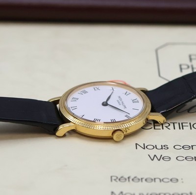 27005699c - PATEK PHILIPPE Damenarmbanduhr Serie Calatrava in GG 750/000 Referenz 4819, 2-teil. Geh. ...