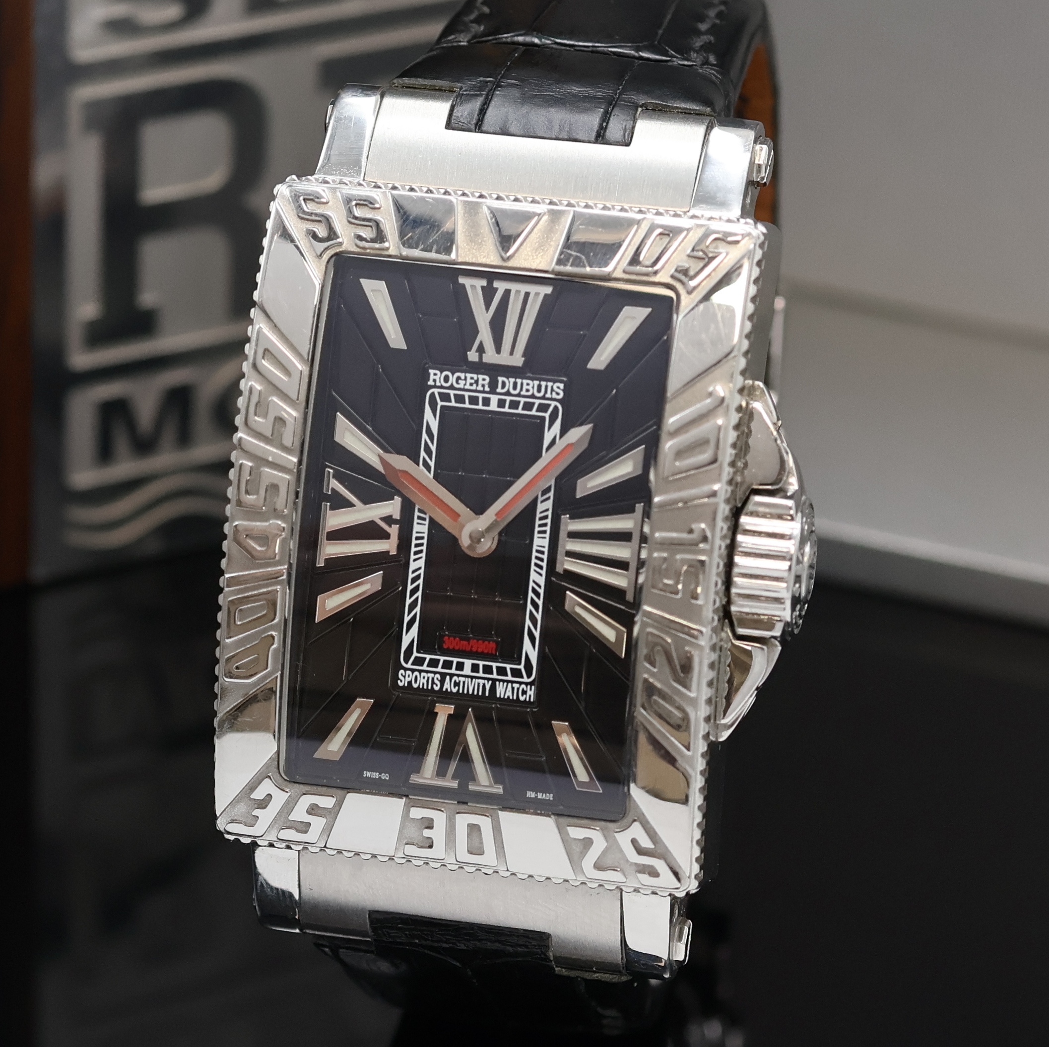 Detail a: ROGER DUBUIS auf 888 Stück limitierte Herrenarmbanduhr SeaMore Referenz MS34.21.9.3.53, Automatik, Schweiz um 2005, Chronometer in Edelstahl inkl. ...