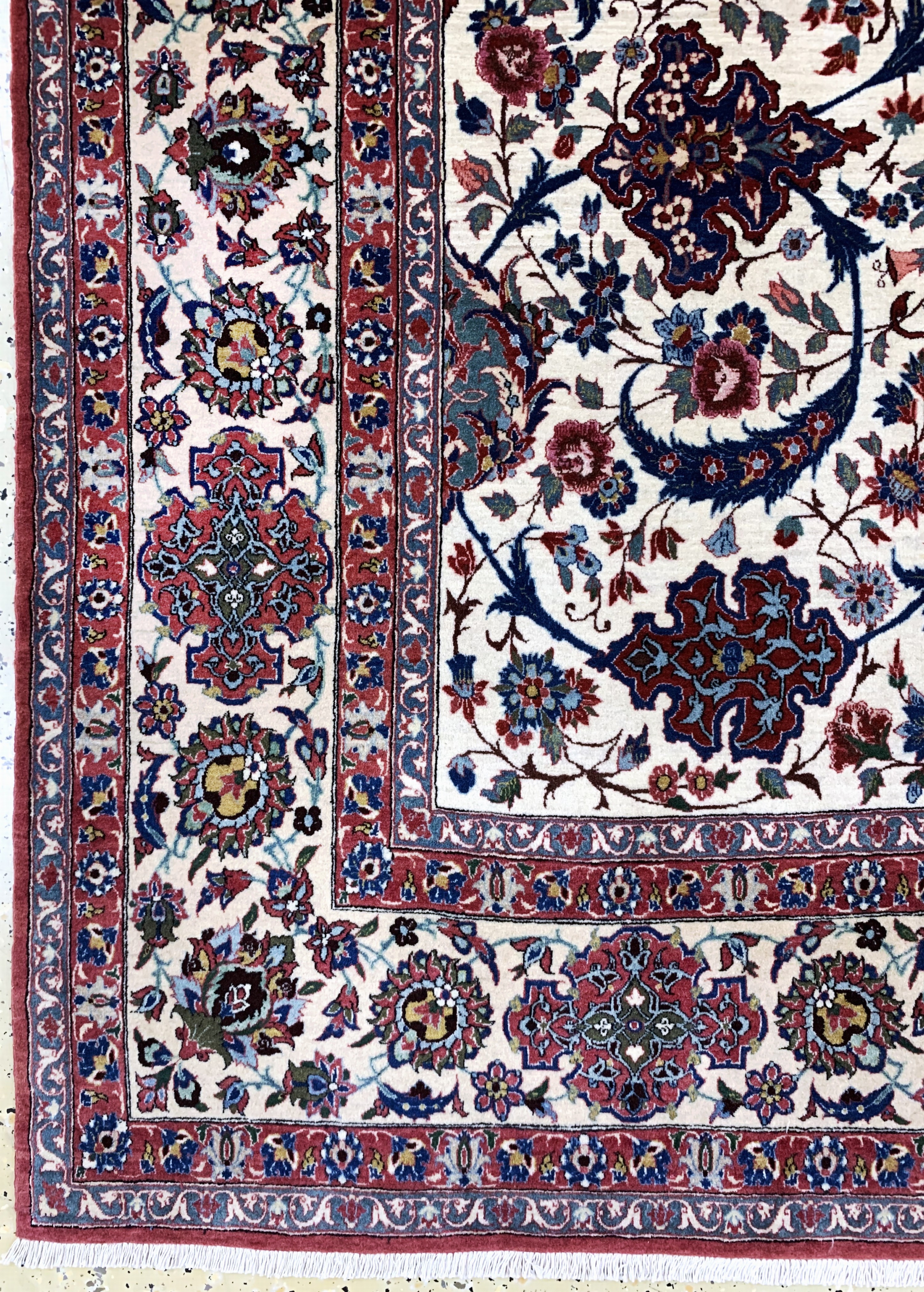 Detail b: Esfahan fein antik, Persien, um 1900, Korkwolle auf Baumwolle, ca. 225 x 153 cm, EHZ: 1-2, (fachkundig gereinigt)