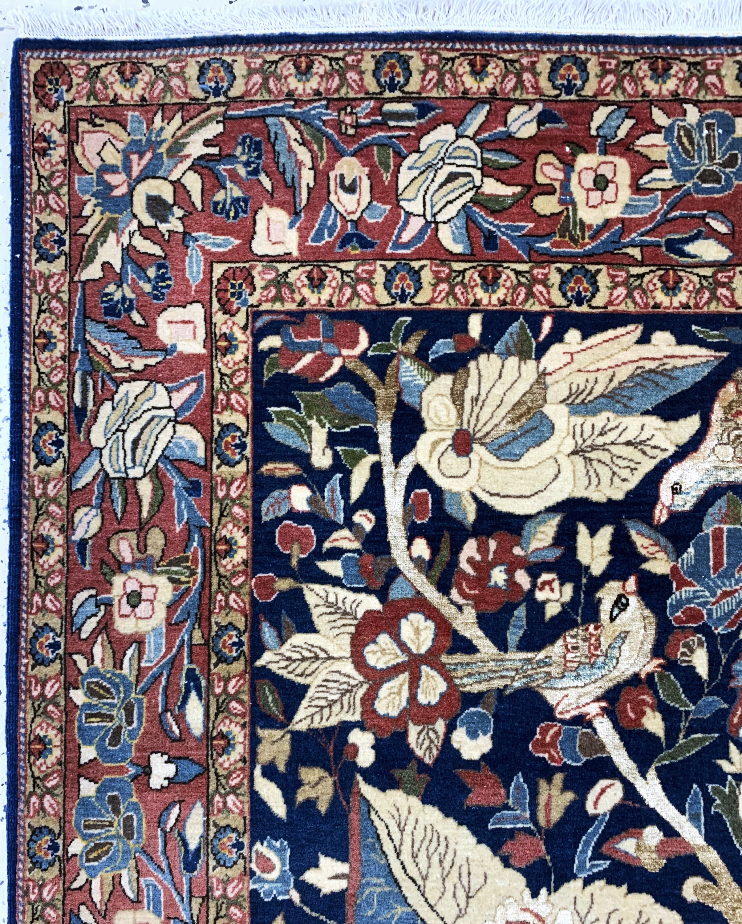 Detail d: Teheran fein, Persien, um 1920-1930, Korkwolle mit Seide, ca. 210 x 140 cm, EHZ: 1-2, (fachkundig gereinigt)