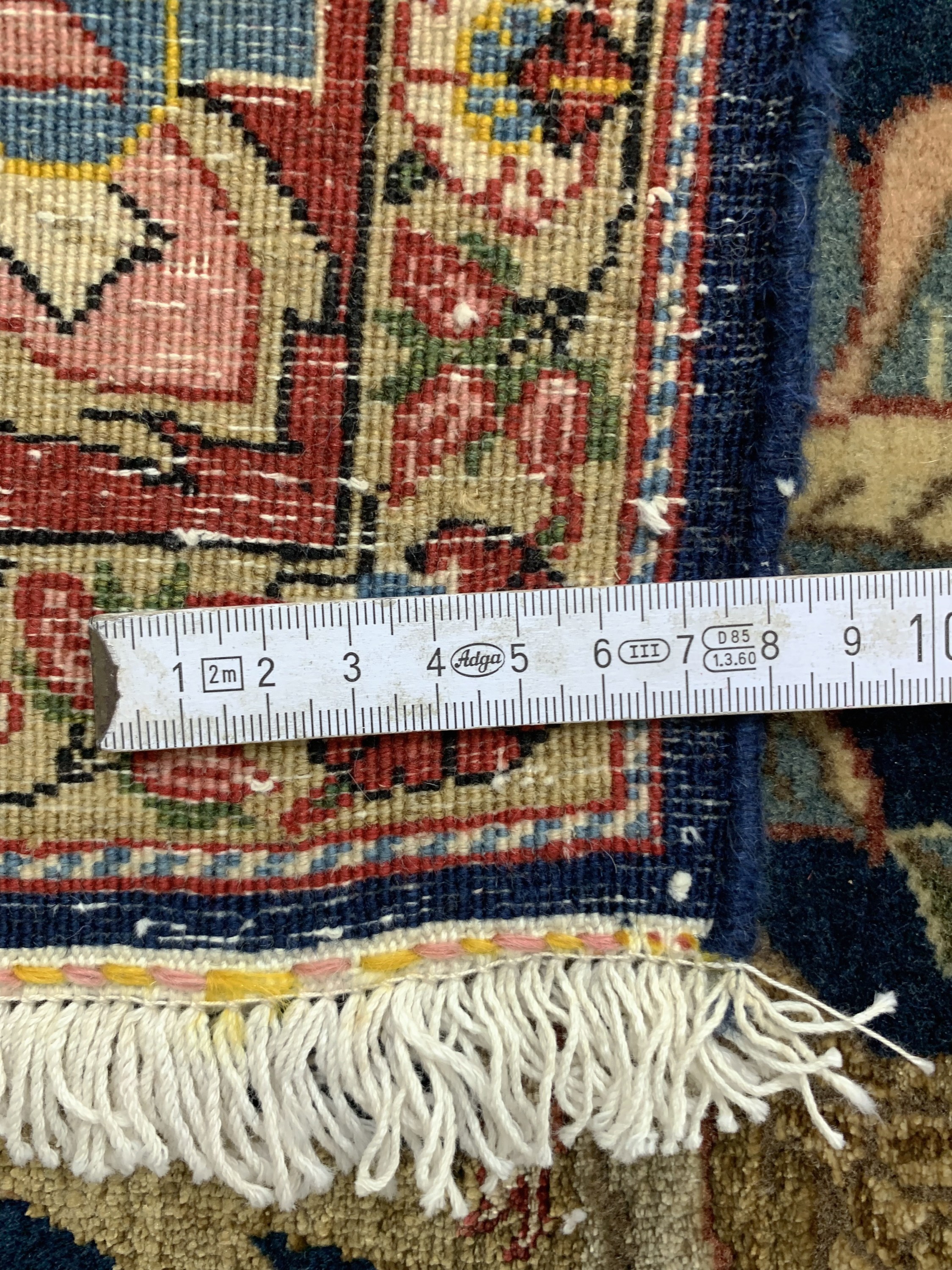 Detail i: Teheran fein, Persien, um 1920-1930, Korkwolle mit Seide, ca. 210 x 140 cm, EHZ: 1-2, (fachkundig gereinigt)