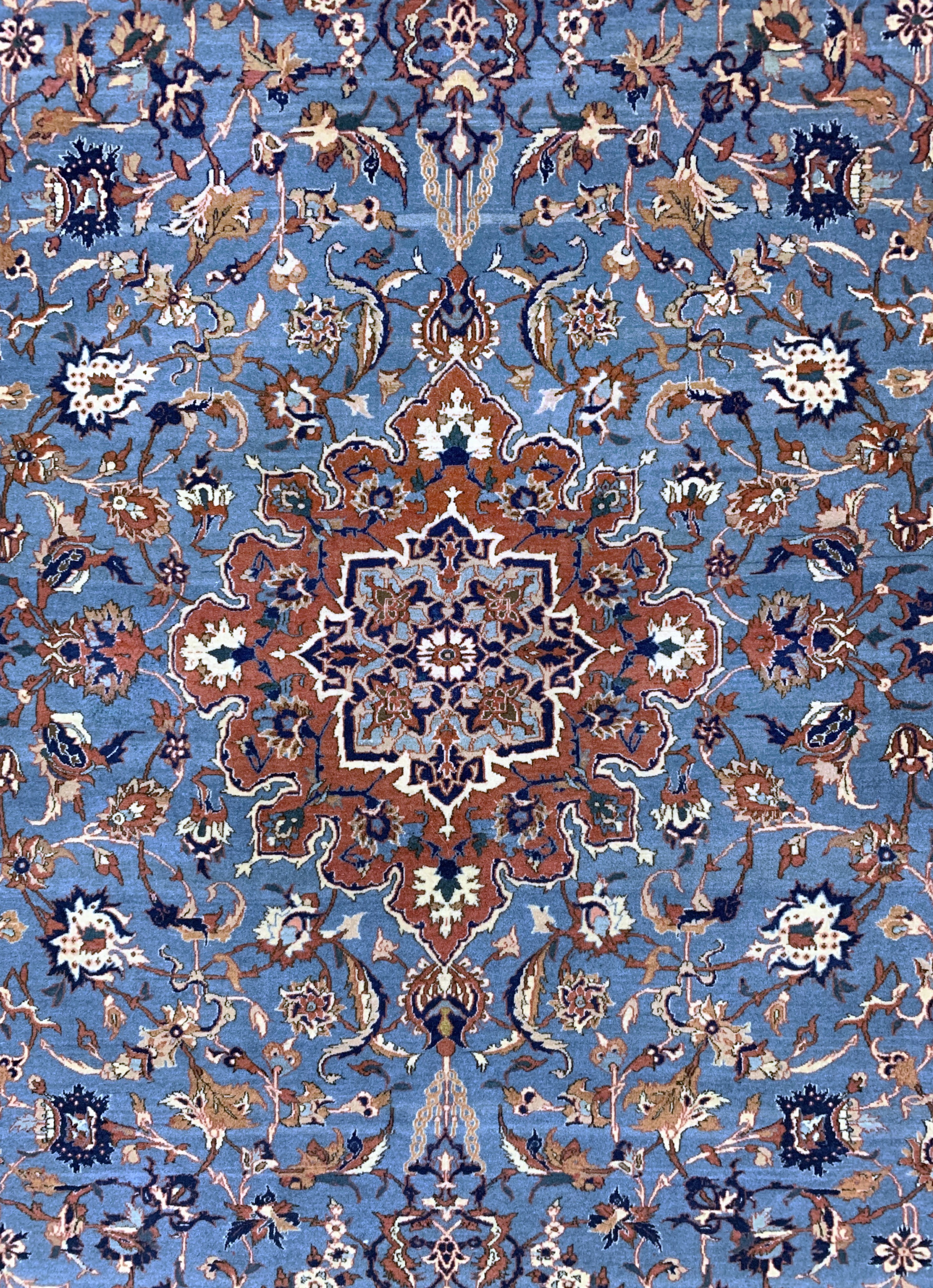 Detail c: Esfahan"Shooreshi"fein, "Haftrang Fransen",Persien, um 1920-1930, Korkwolle auf Seide, ca. 237 x 145 cm, ca. 1,0 Mio. Kn/qm, ...
