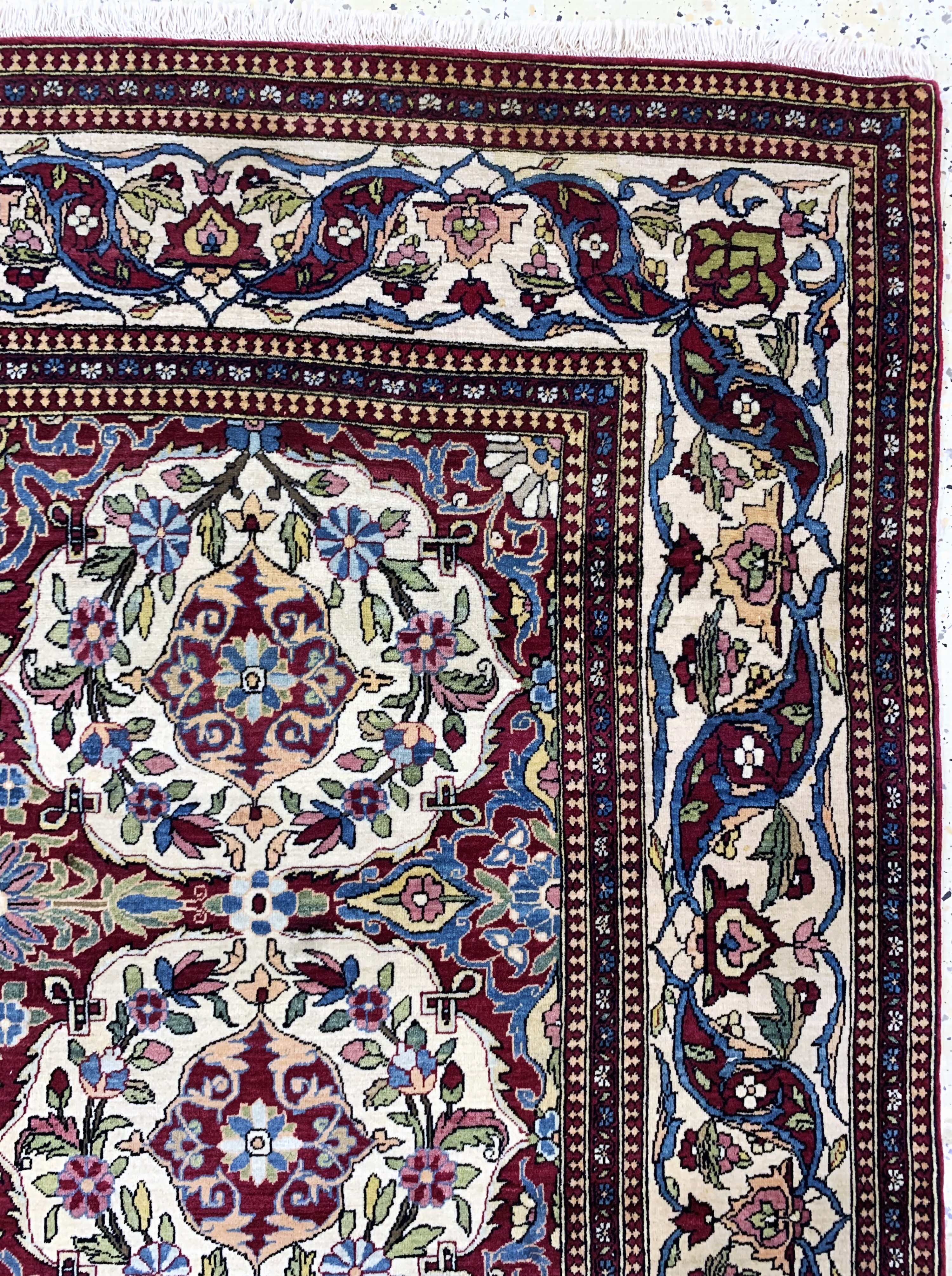 Detail e: Esfahan"Ahmad"antik, Persien, um 1900, Wolle auf Baumwolle, ca. 200 x 145 cm, EHZ: 1-2, (fachkundig gereinigt)