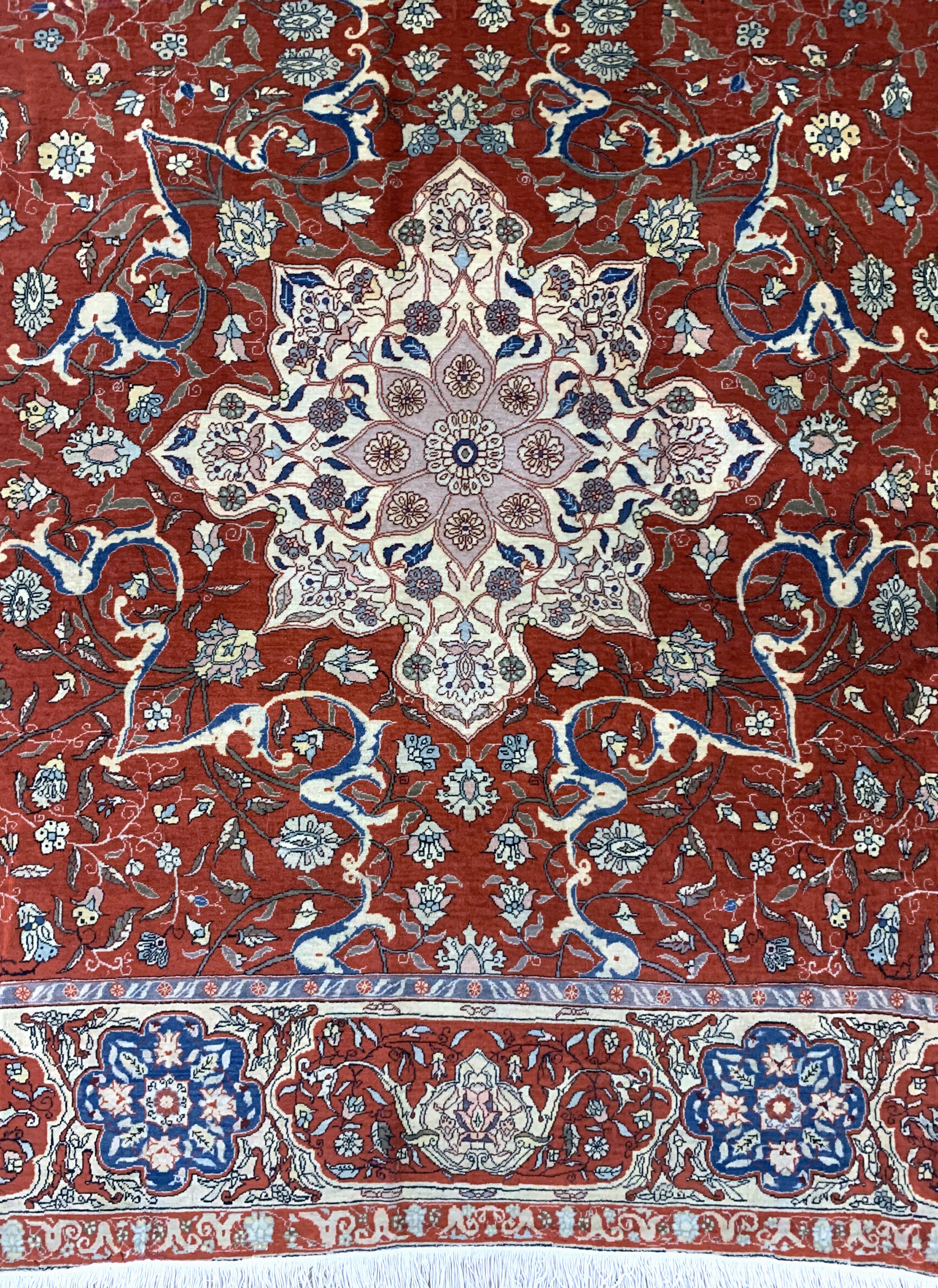 Detail c: Täbriz fein"Auftragsarbeit", Persien, um 1900, Korkwolle auf Baumwolle, ca. 305 x 245 cm, EHZ: 2, (fachkundig gereinigt)