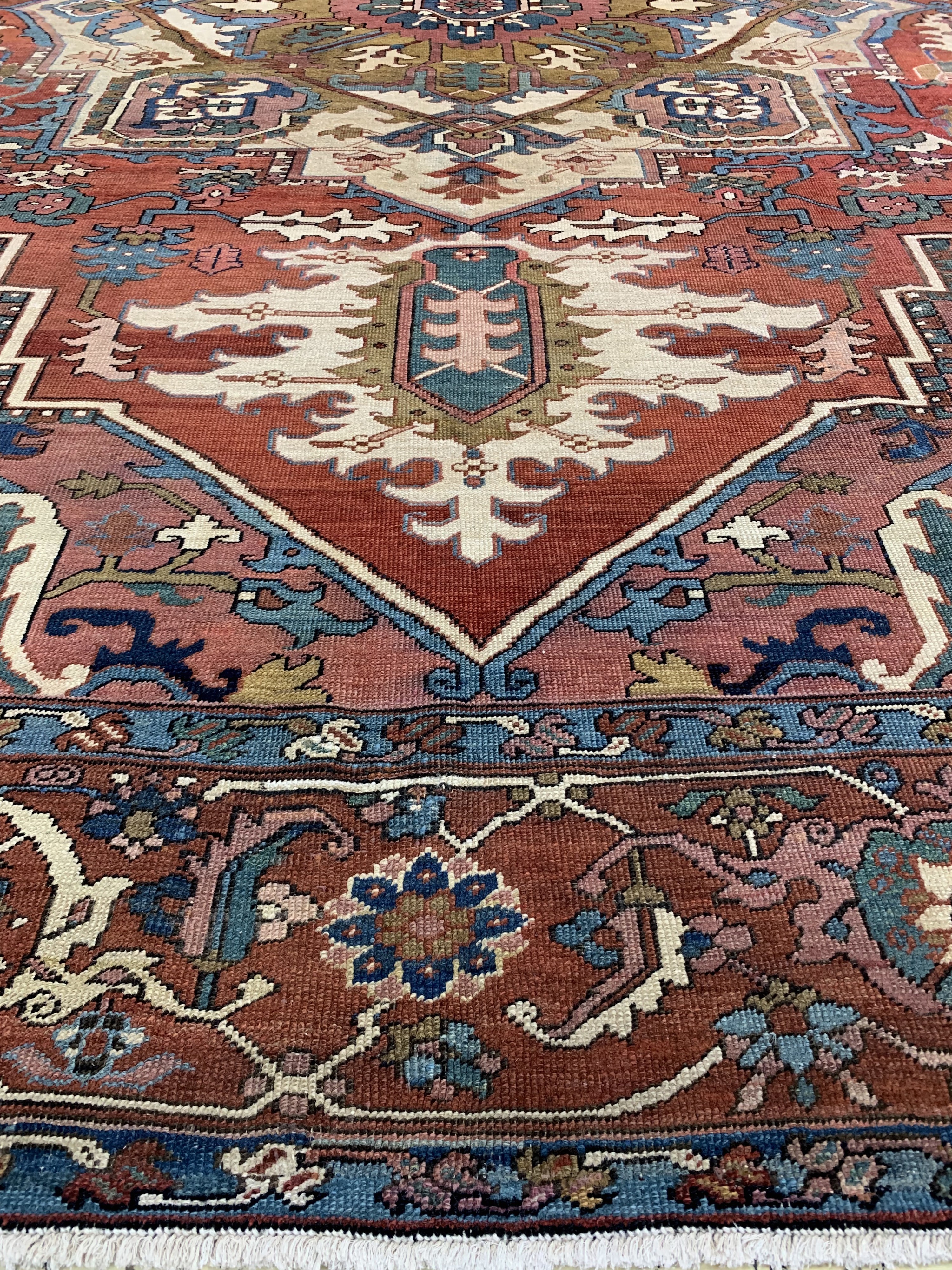 Detail k: Heriz"Serapi"antik, Persien, 19.Jhd, Wolle auf Baumwolle, ca. 396 x 305 cm, gereinigt, EHZ: (gleichmäßig dünn)