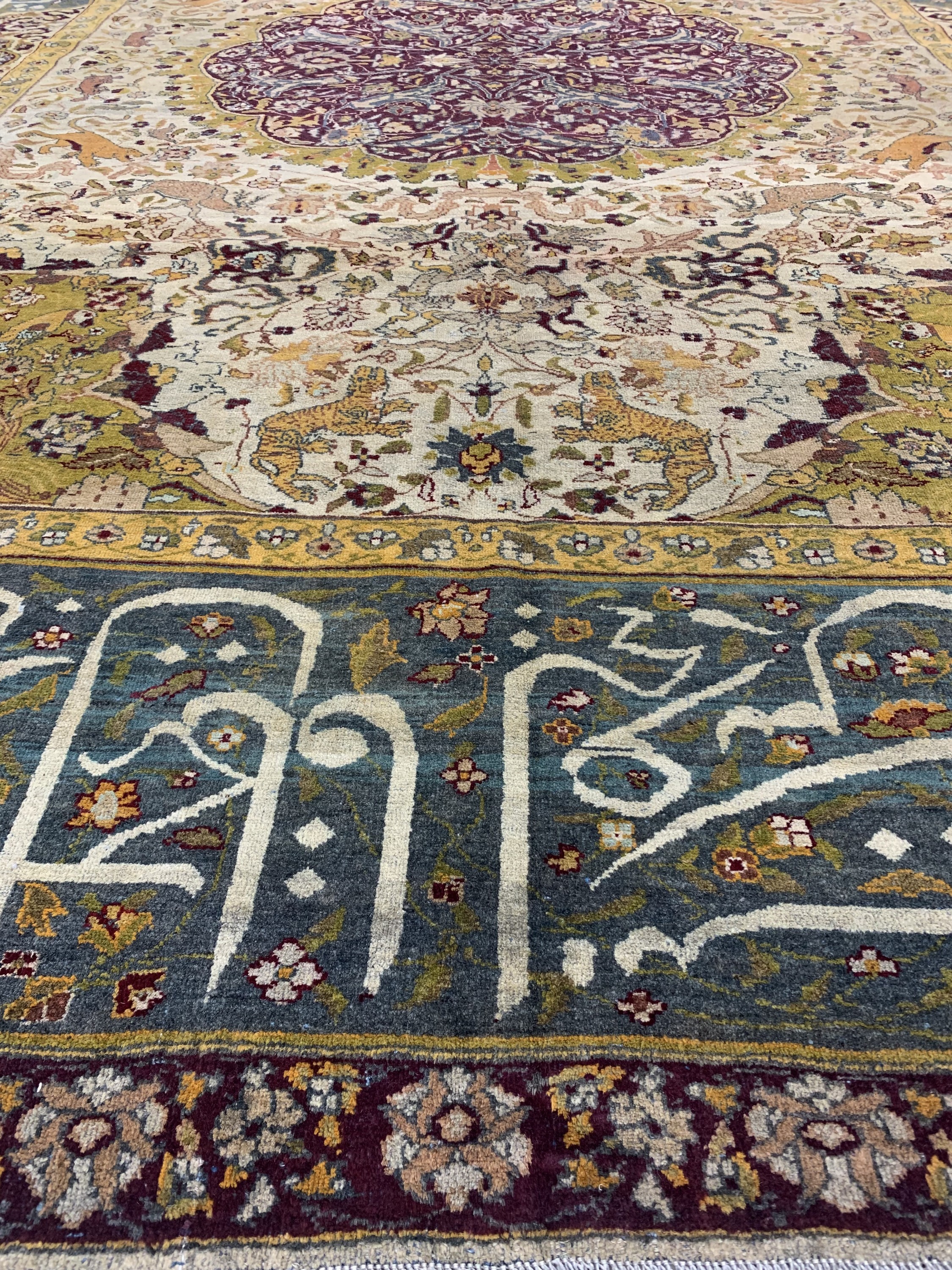 Detail k: Antiker"Amritsa", Indien, Mitte 19.Jhd, Wolle auf Baumwolle, ca. 430 x 316 cm, gereinigt, EHZ:(gleichmäßig dünn)