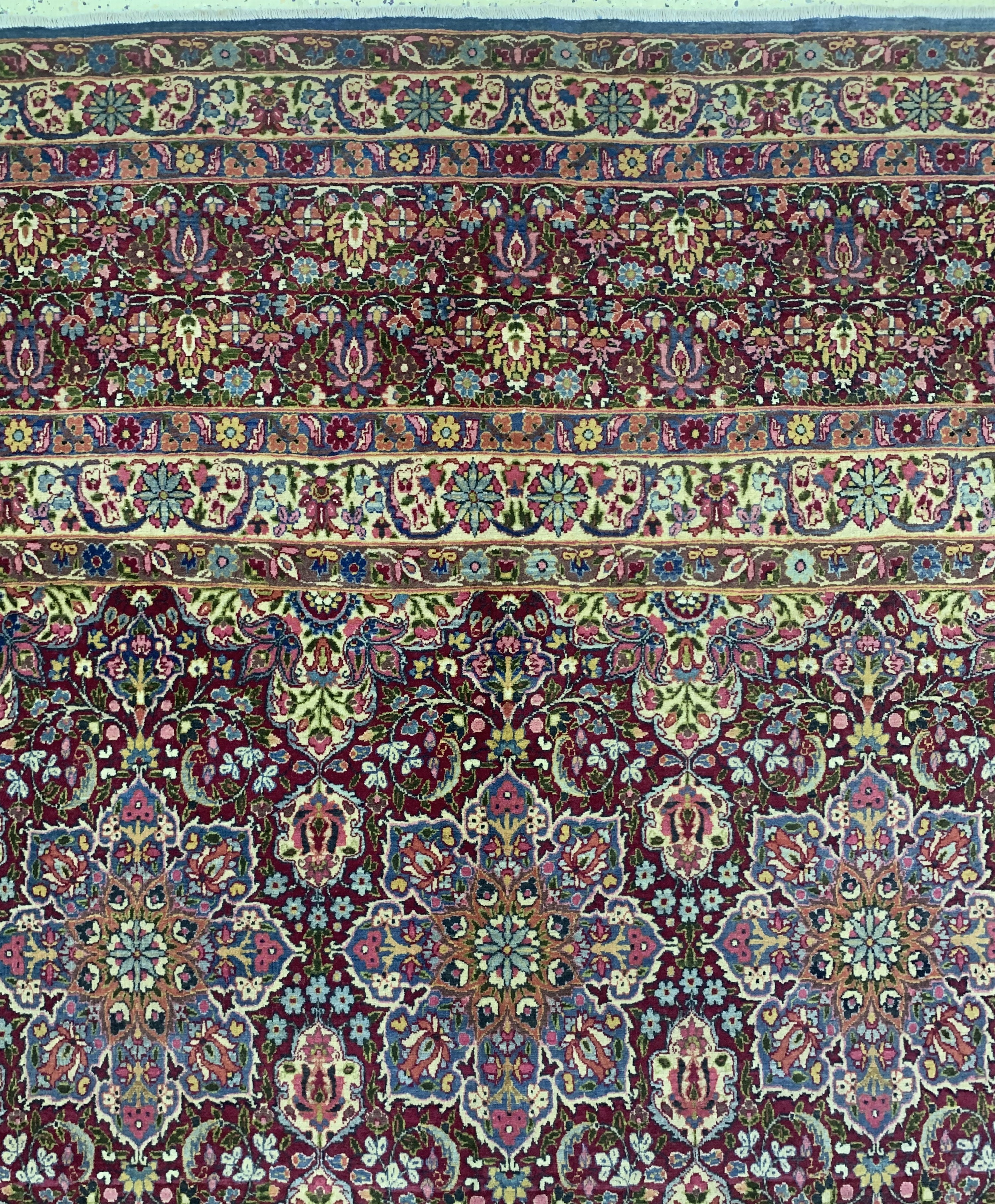 Detail j: Semnan Kork fein signiert, Persien, um 1930-1940, Korkwolle auf Baumwolle, ca. 424 x 317 cm, EHZ: 1-2, (fachkundig gereinigt)