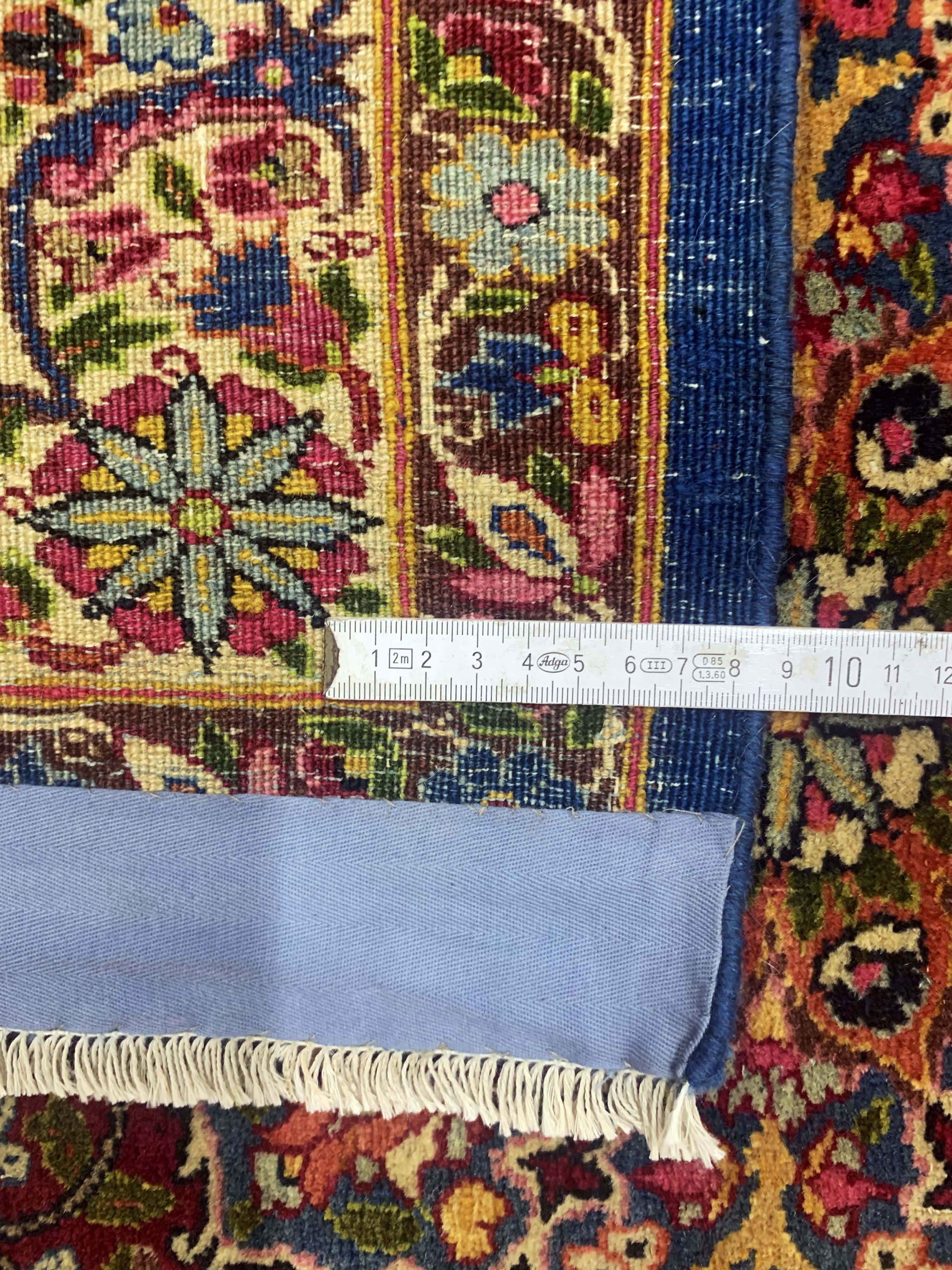 Detail n: Semnan Kork fein signiert, Persien, um 1930-1940, Korkwolle auf Baumwolle, ca. 424 x 317 cm, EHZ: 1-2, (fachkundig gereinigt)