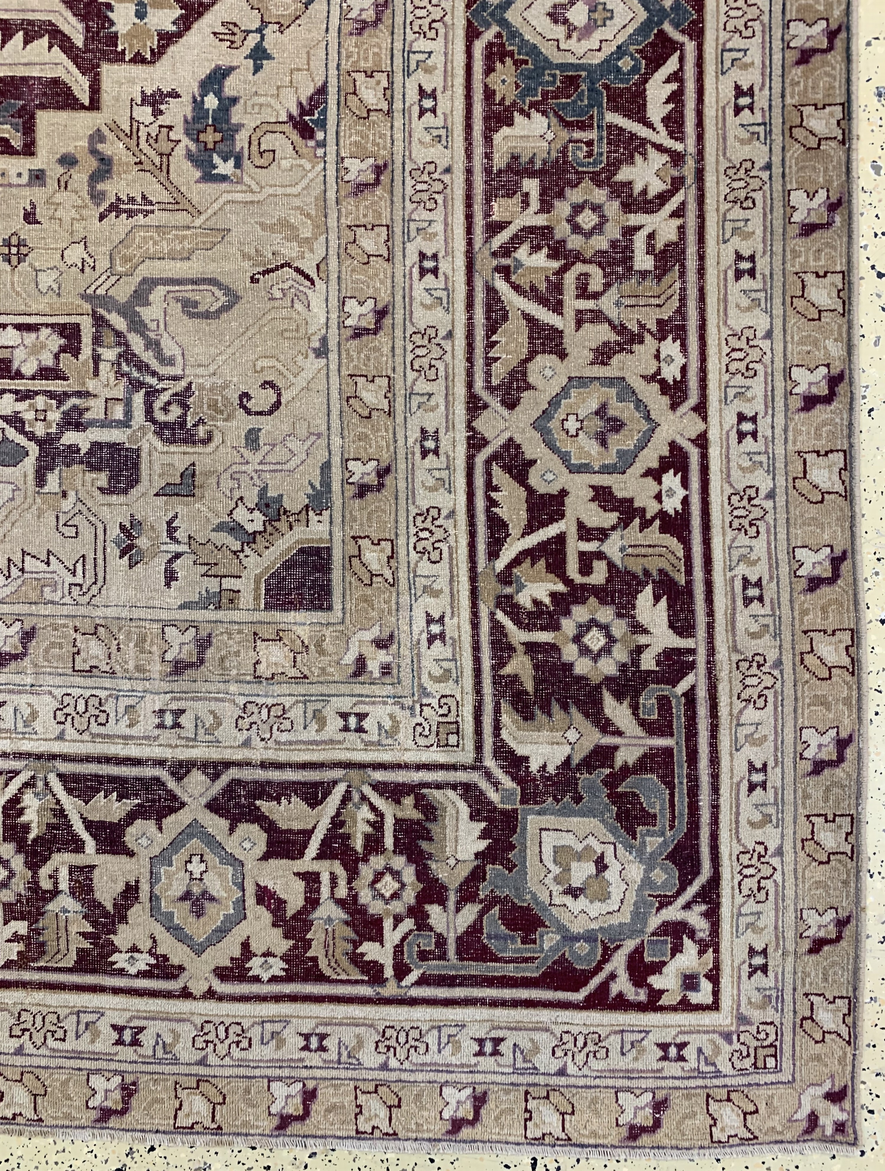 Detail a: Antiker"Amritsa", Indien, 19.Jhd, Wolle auf Baumwolle, ca. 425 x 315 cm, EHZ:(gleichmäßig dünn), minimal restauriert