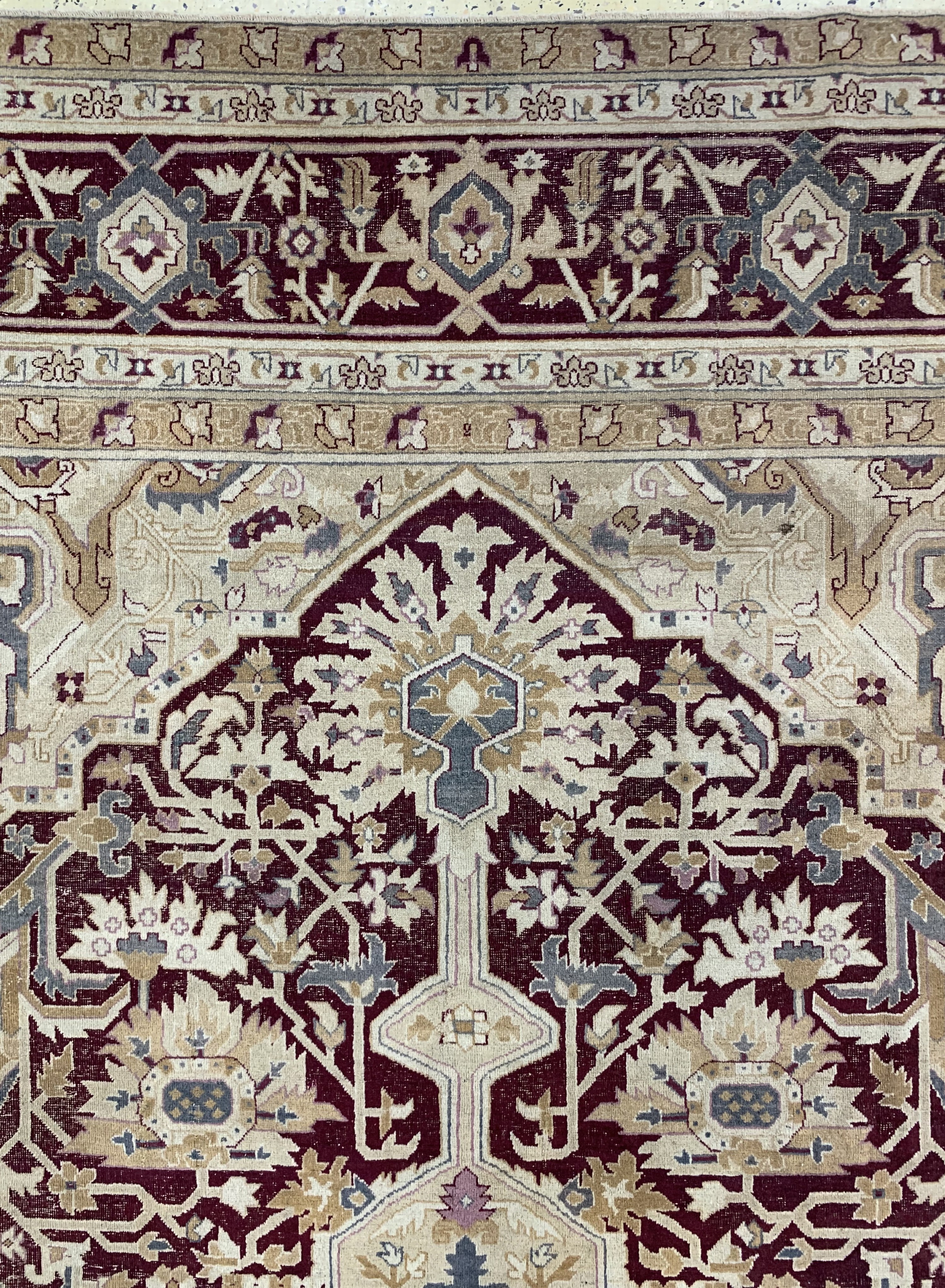 Detail h: Antiker"Amritsa", Indien, 19.Jhd, Wolle auf Baumwolle, ca. 425 x 315 cm, EHZ:(gleichmäßig dünn), minimal restauriert