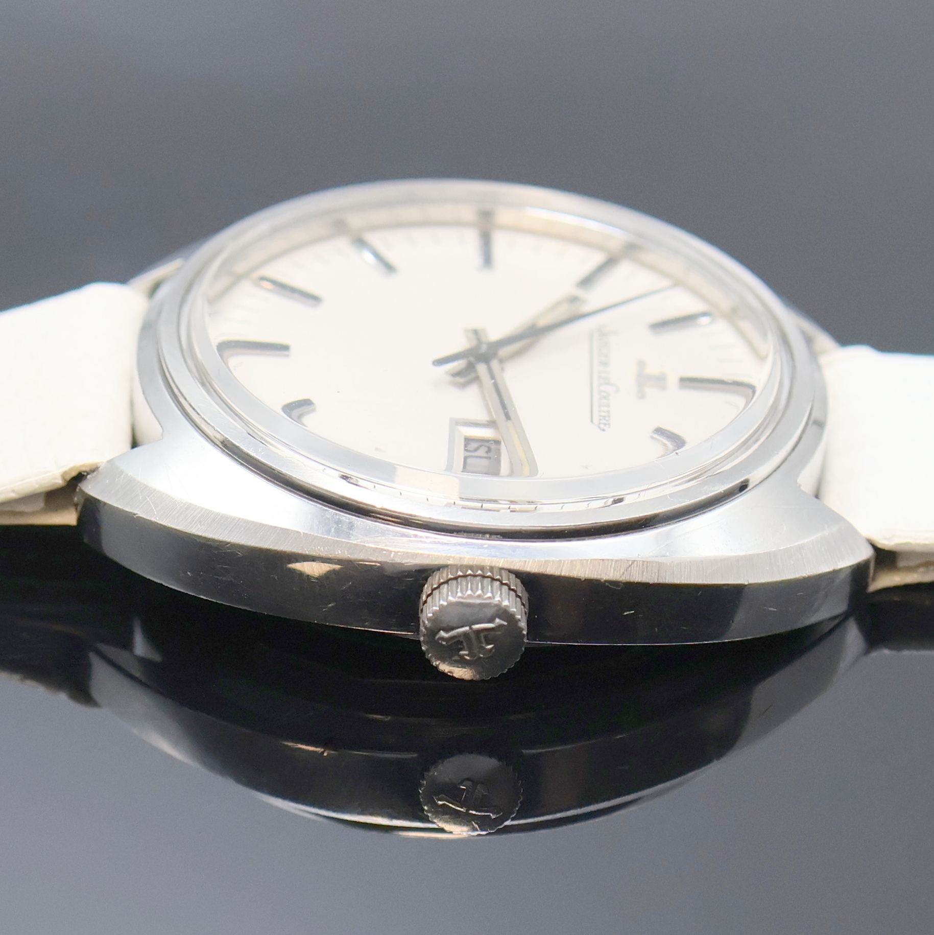 Detail c: Jaeger-LeCoultre Chronometre Referenz 24002-42seltene Herrenarmbanduhr in Stahl, Schweiz um 1975, Automatik, unpoliertes Geh., verschr. Boden bez. ...