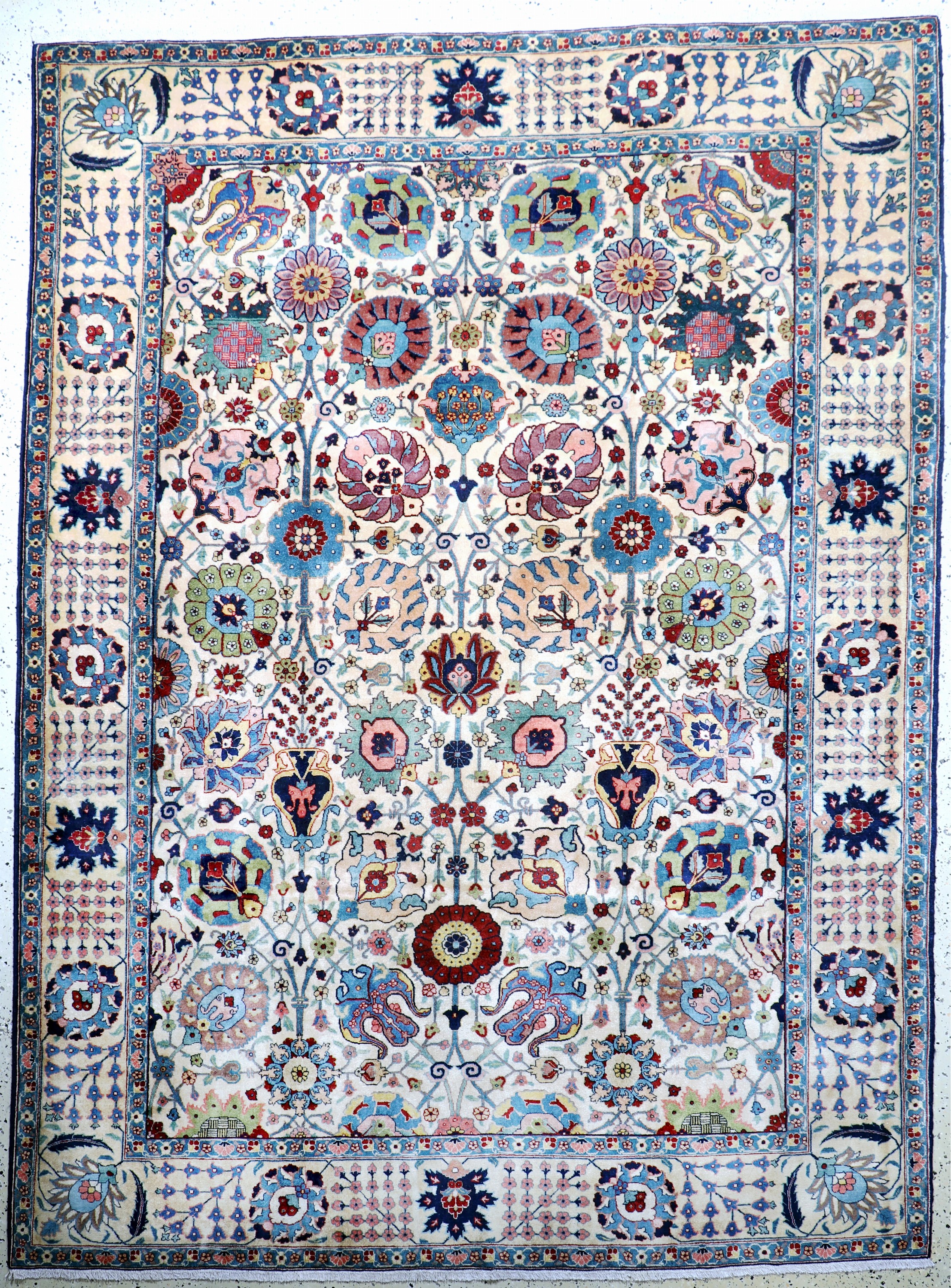 Image 27005853 - Täbriz Kork fein Persien, signiert´Ghalibafie Ghanadi´, um 1920-1930, Korkwolle auf ...