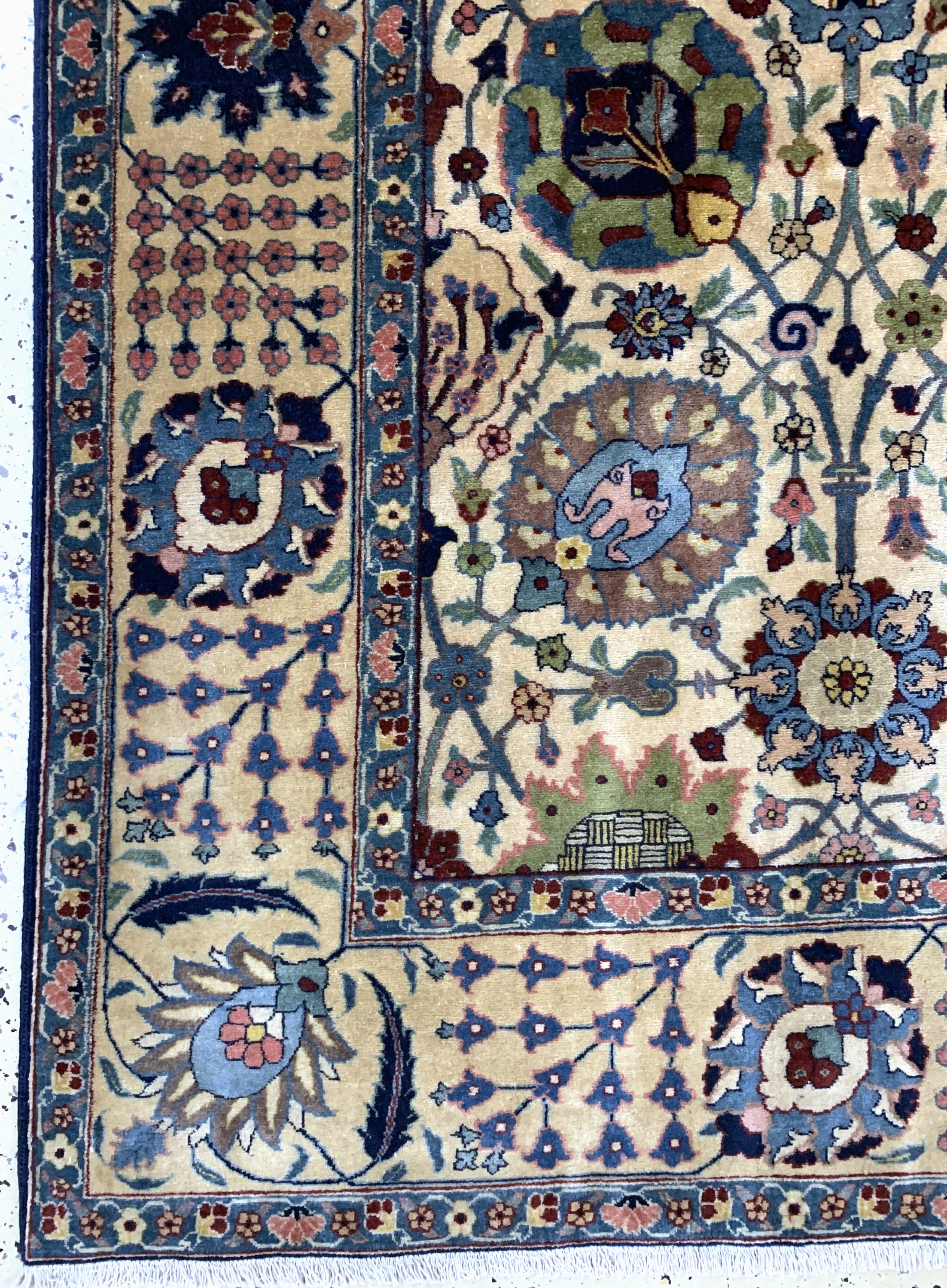 Detail b: Täbriz Kork fein Persien, signiert"Ghalibafie Ghanadi", um 1920-1930, Korkwolle auf Baumwolle, ca. 305 x 225 cm, EHZ: 1-2, (fachkundig ...